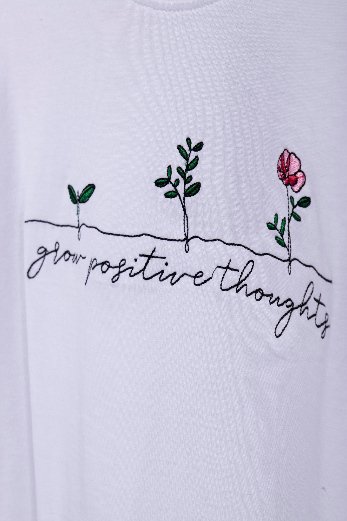 GROW TEE WHITE 4