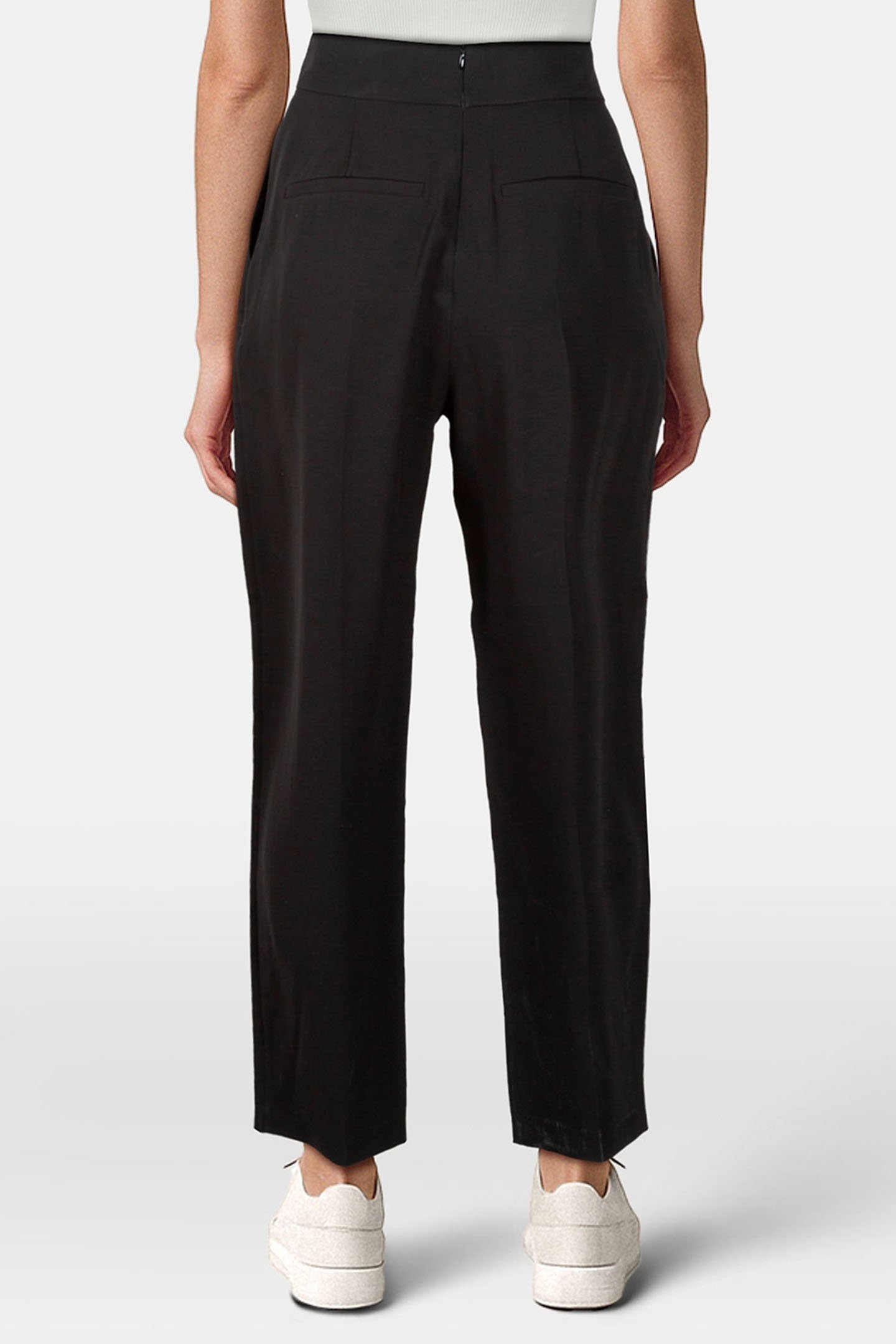 TEKOA TROUSER BLACK 2