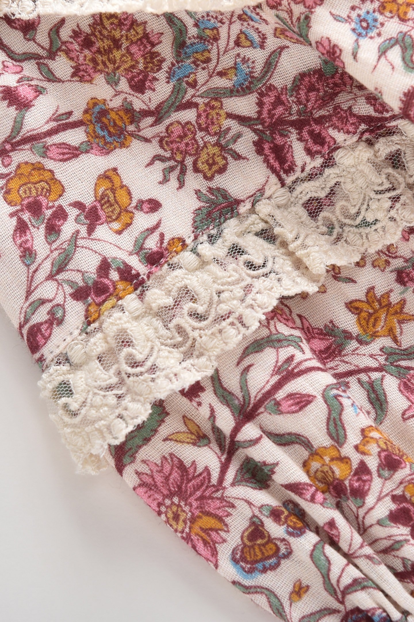 DRESS ARINOLA CREAM SAVAGE GARDEN 8