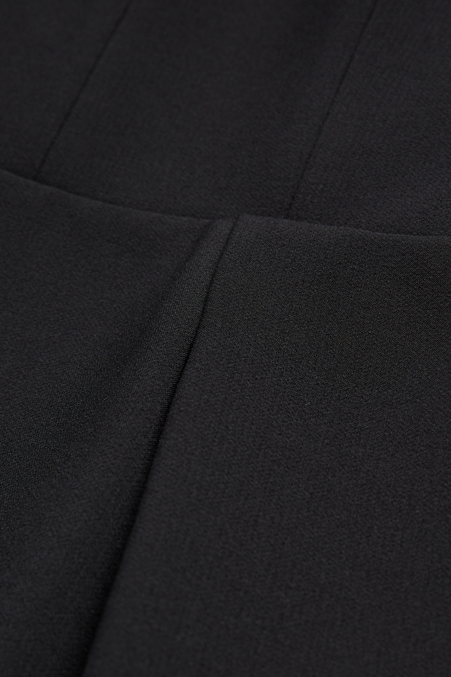 SHORT STRAPLESS DRESS IN ROMANTIC CREPE BLACK 7