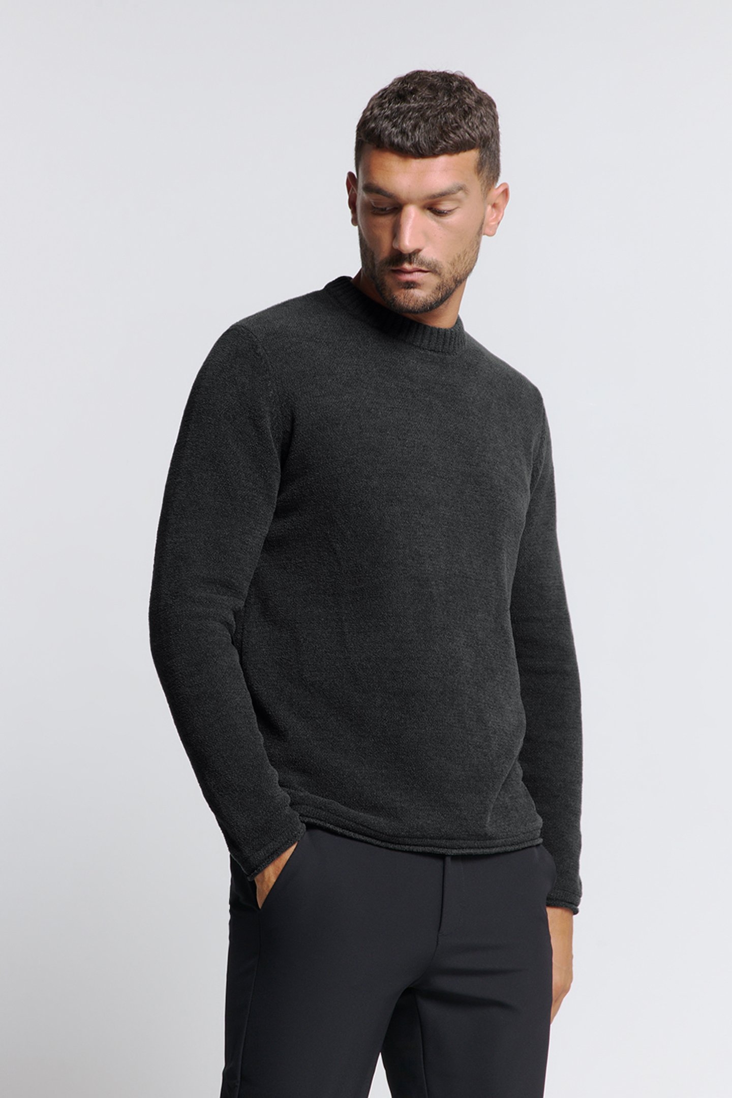 PULLOVER CREWNECK SUPER SOFT DARK GREY 1