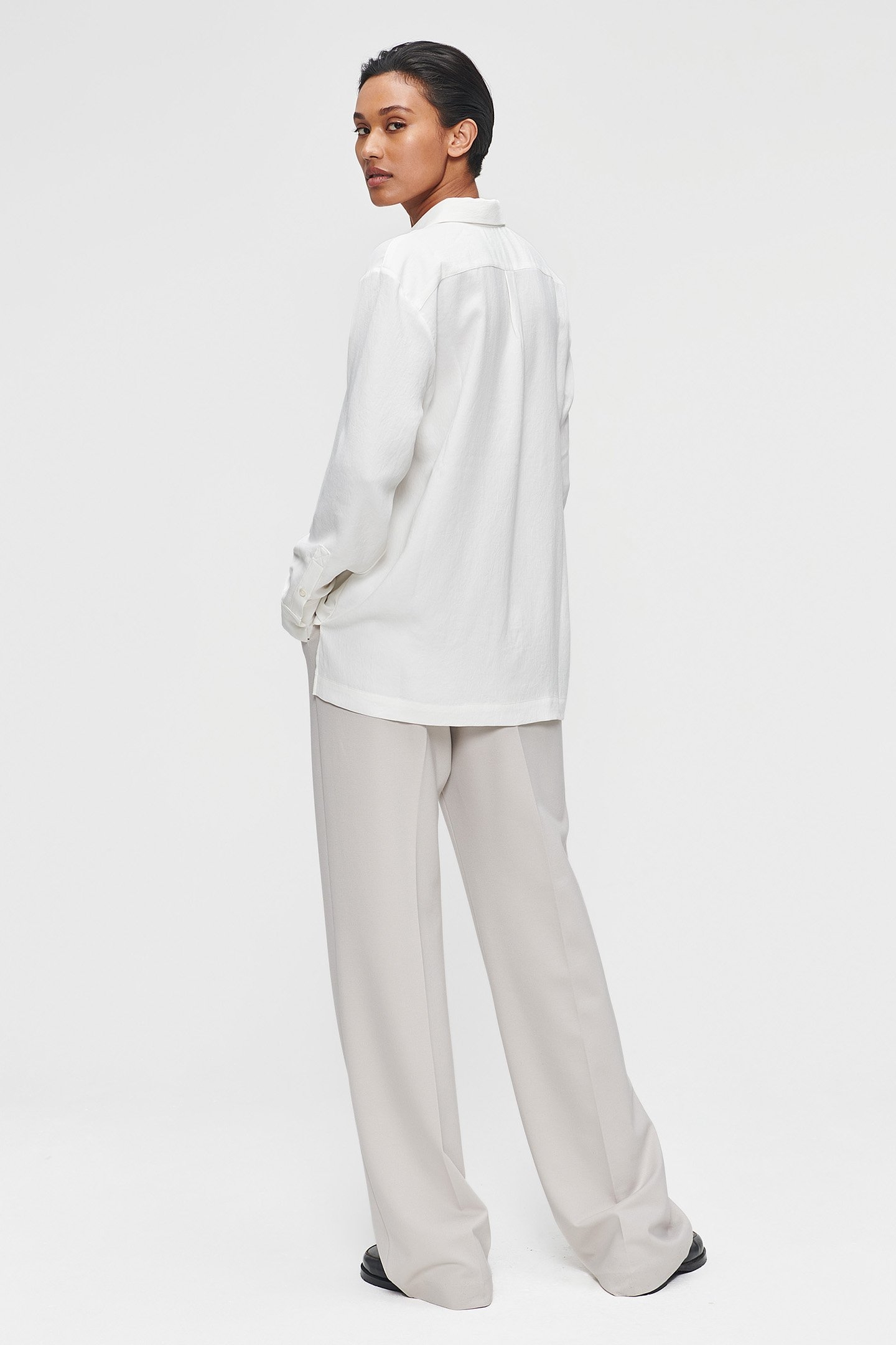 STRETCH RELAXED PANTS SIMPLY TAUPE 3