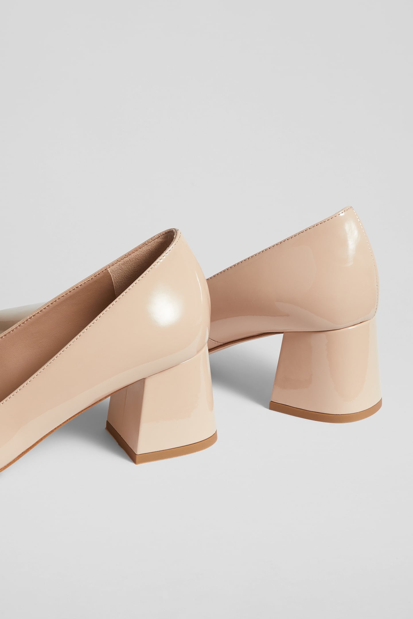 CC SLOANE POINTED BLOCK TRENCH 4