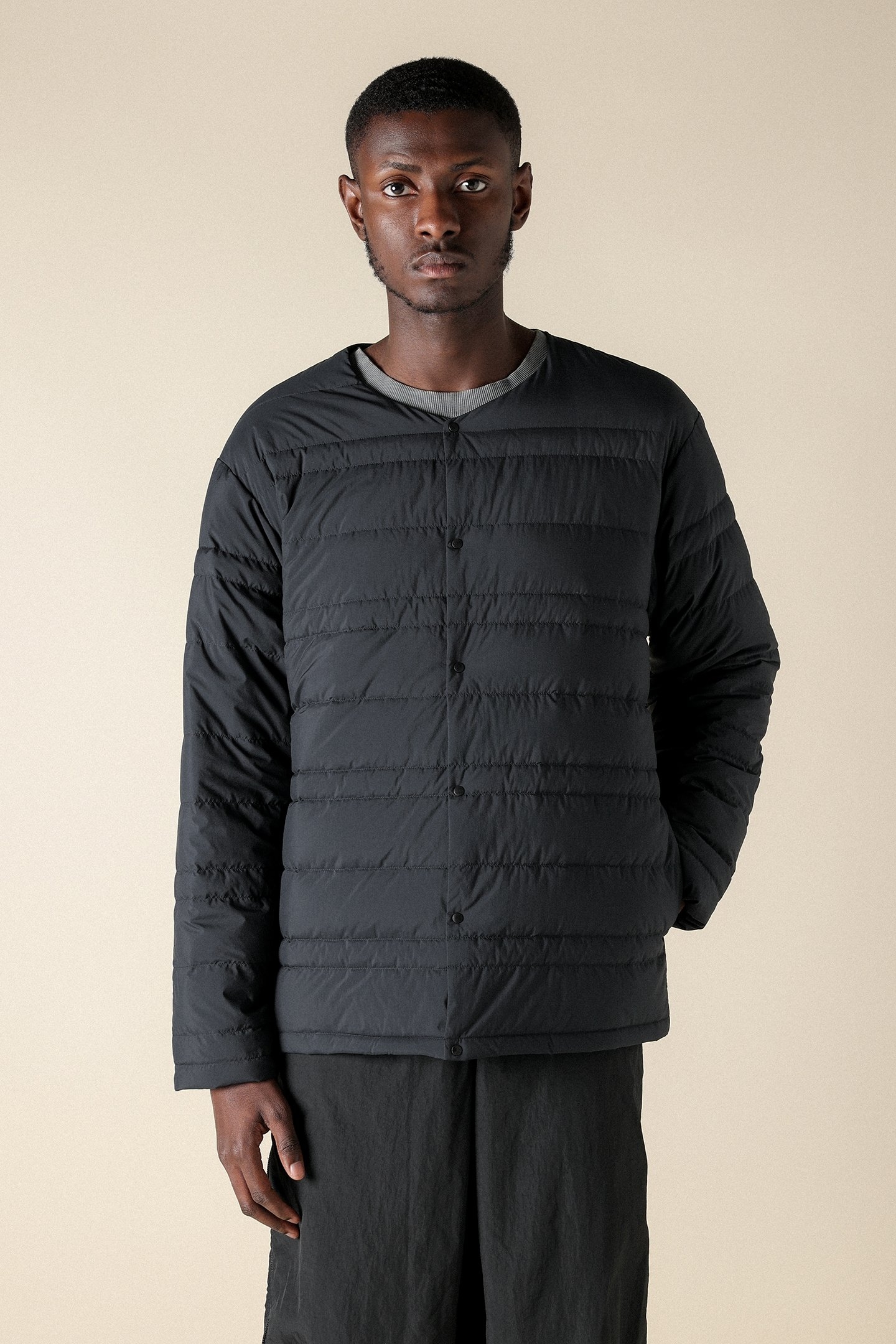 SL BT LIGHTWEIGHT DOWN JACKET UNISEX BLACK 1