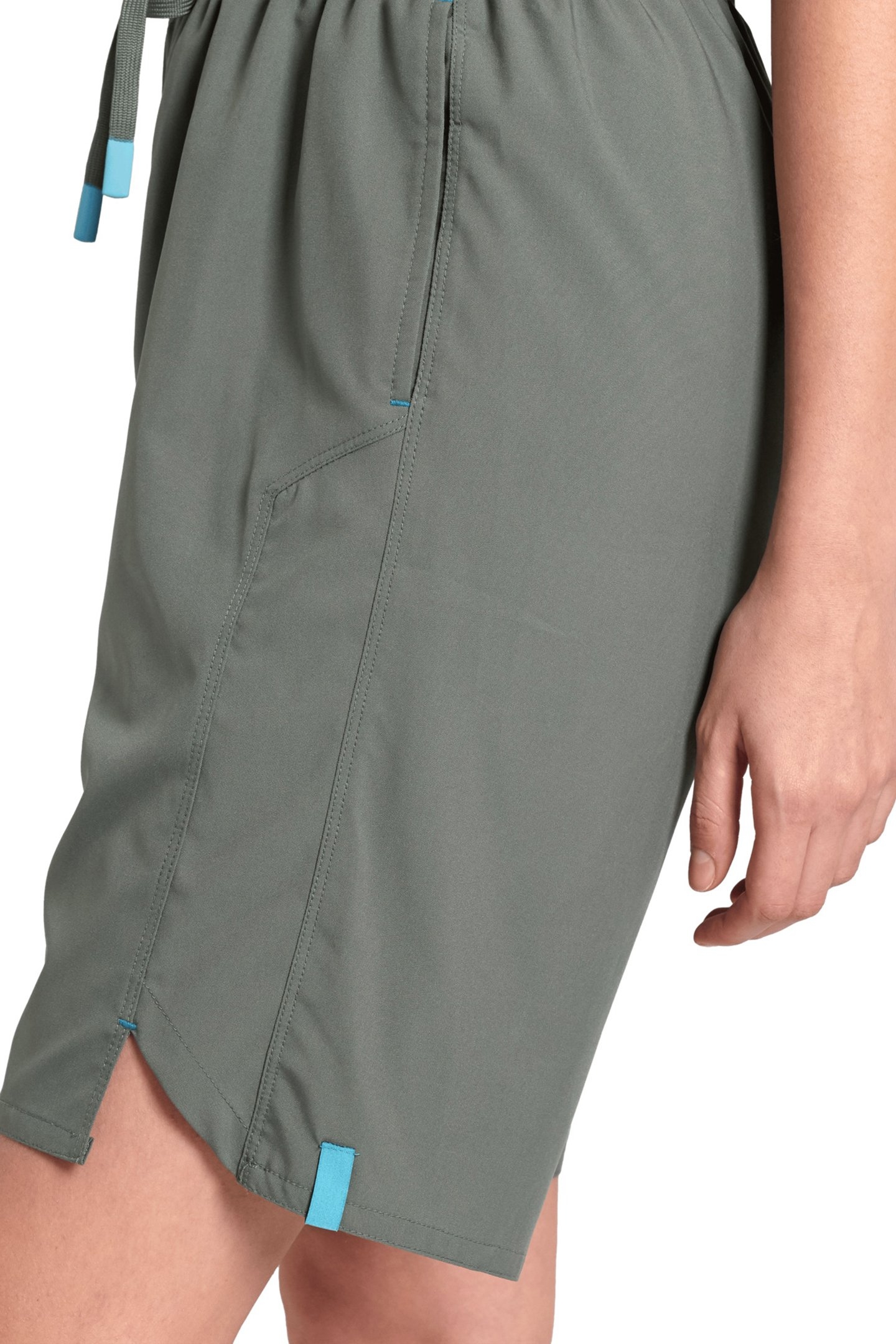 TEAM BERMUDA PANEL SAGE 8