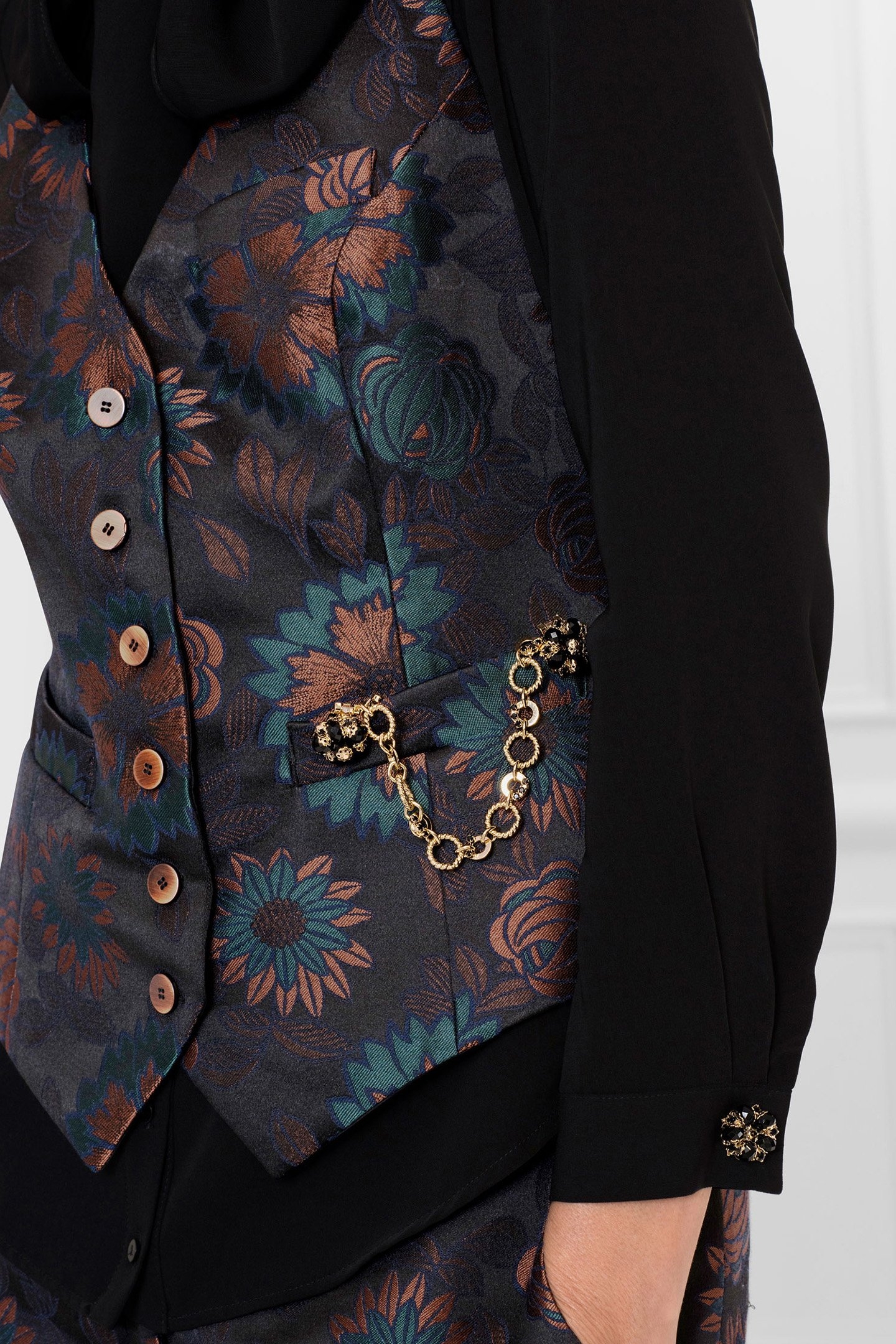 SUMARI PANTALON GARDENGREEN 5