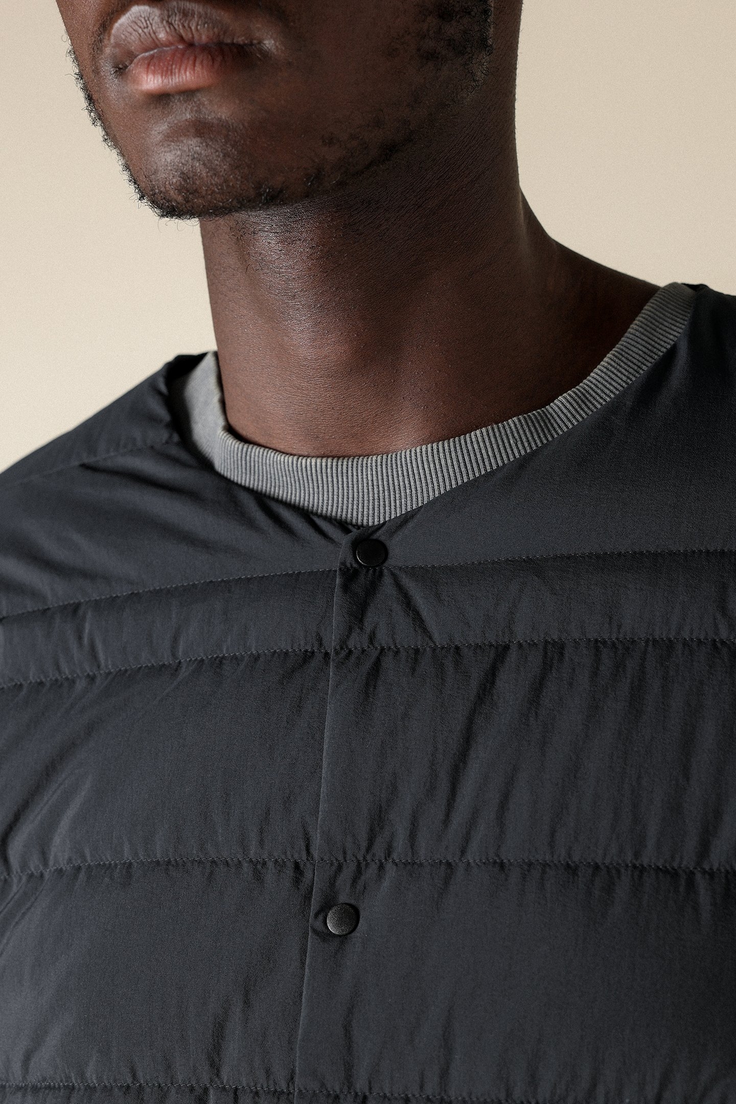 SL BT LIGHTWEIGHT DOWN JACKET UNISEX BLACK 6