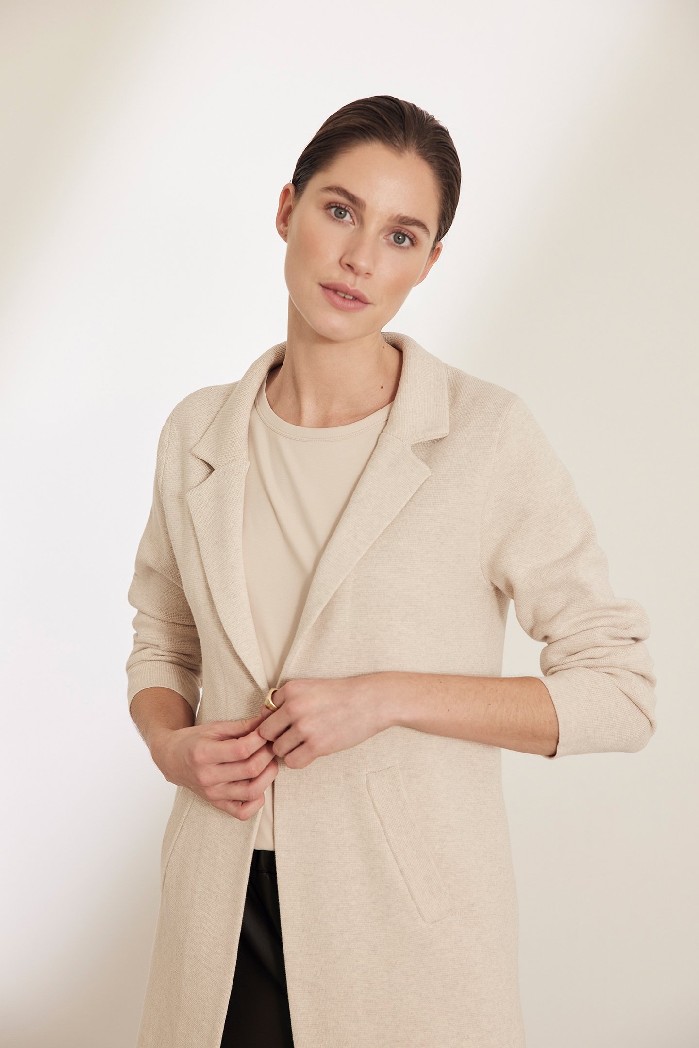 SAMMIE CARDIGAN SAND 5