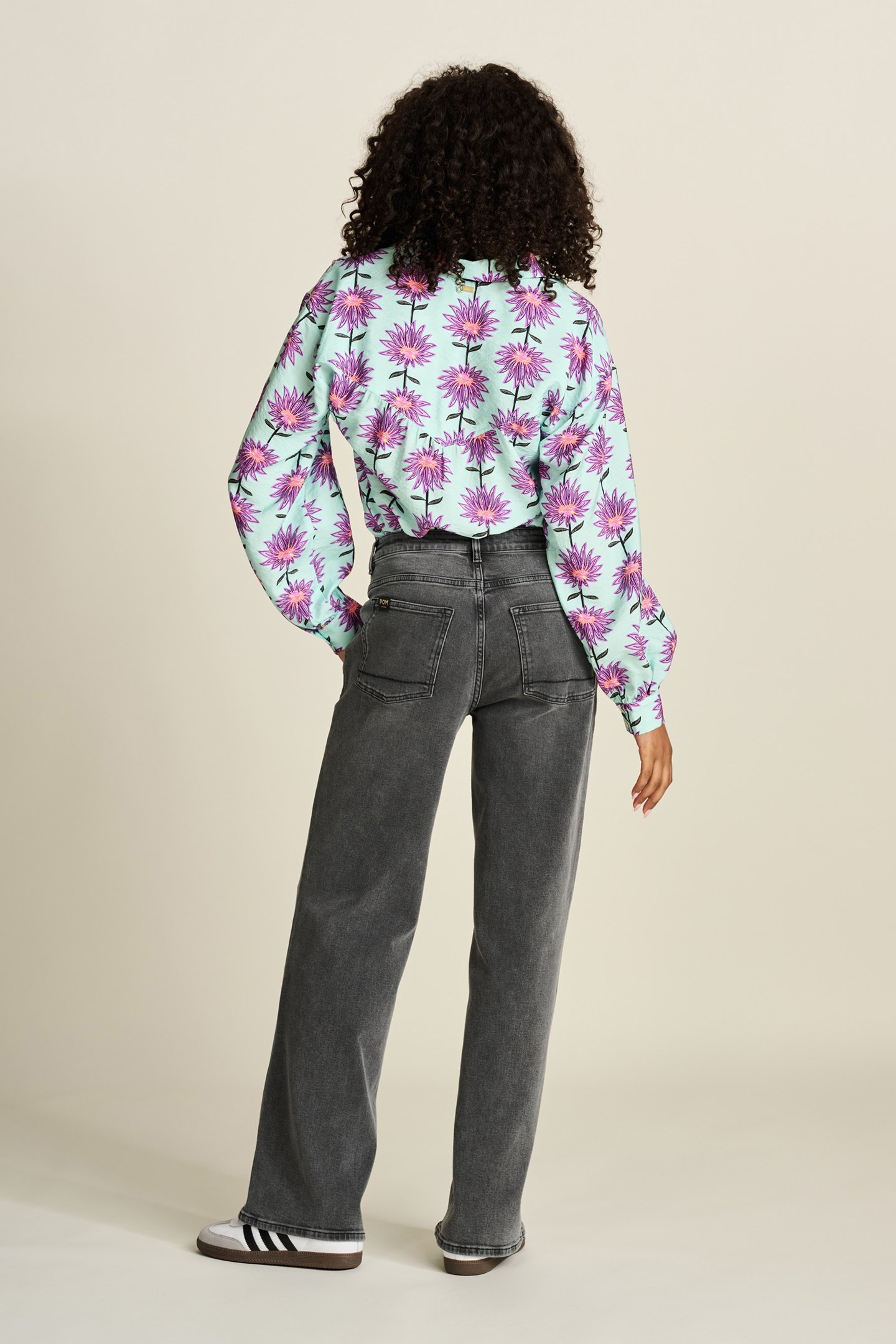 JEANS- WIDE LEG GREY STORM 2