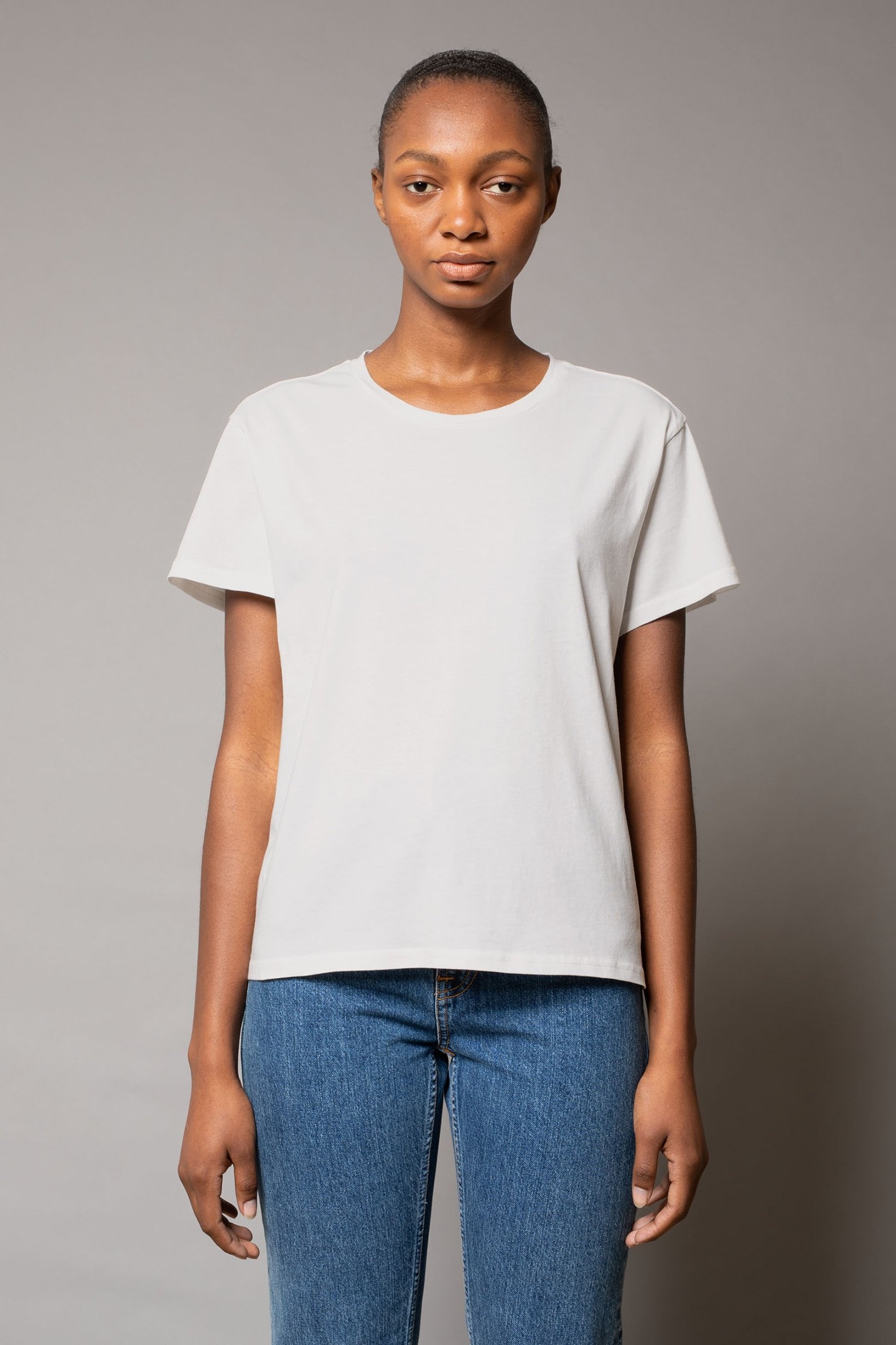LISA TEE OFFWHITE 1