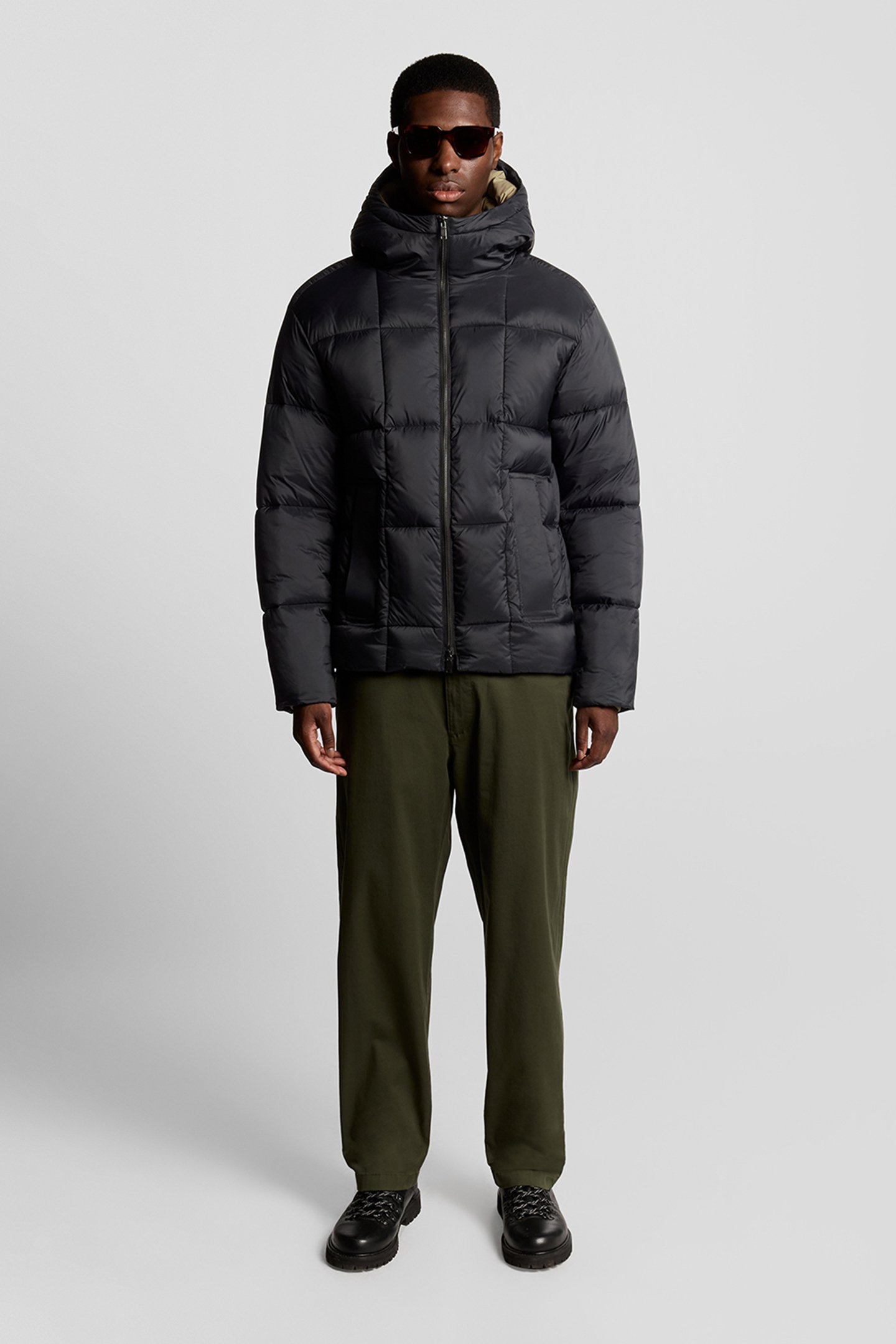 SQUARE WADDED PUFFER JACKET LACQUER 3