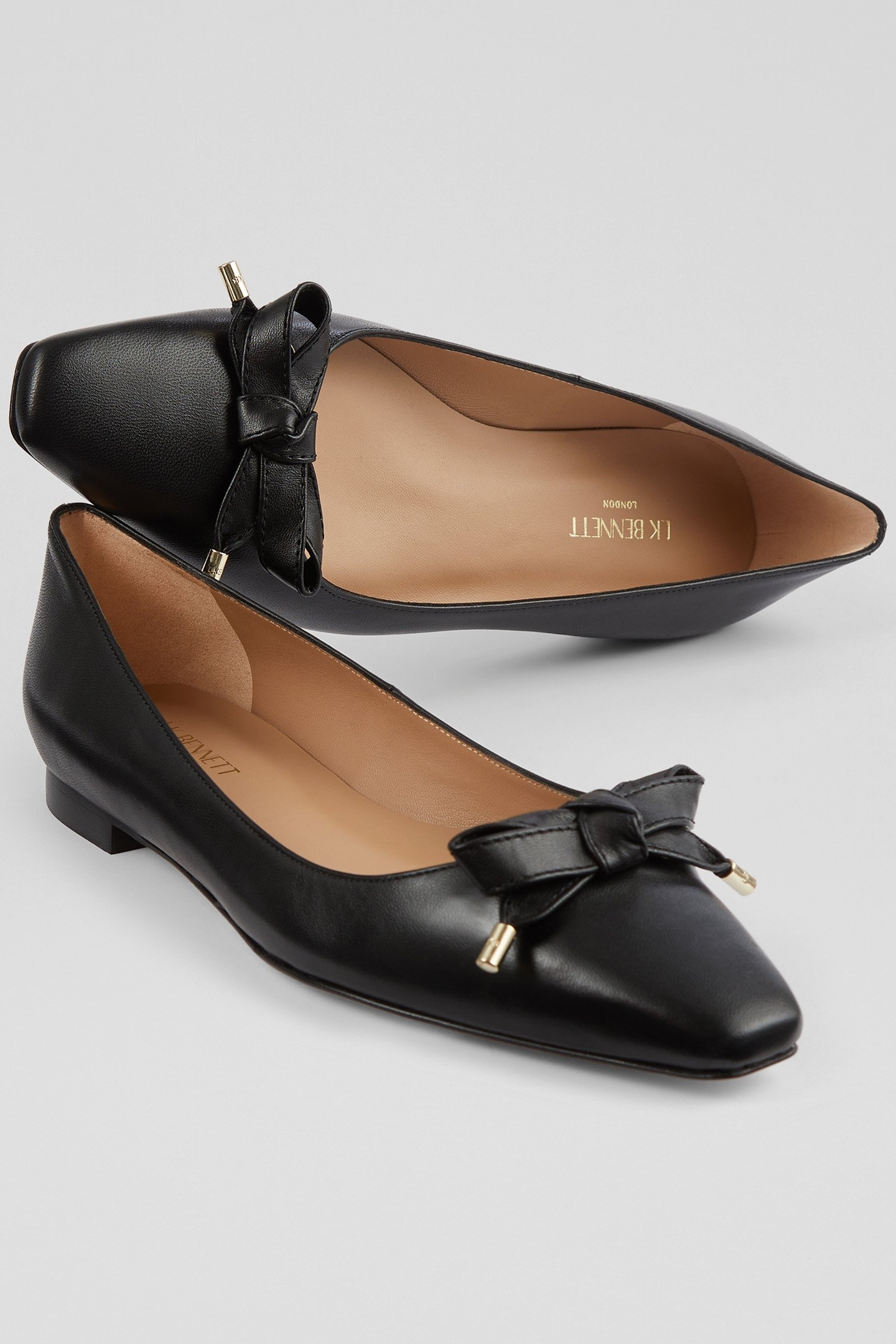 FL MABEL EYELET BOW FLAT BLACK 3