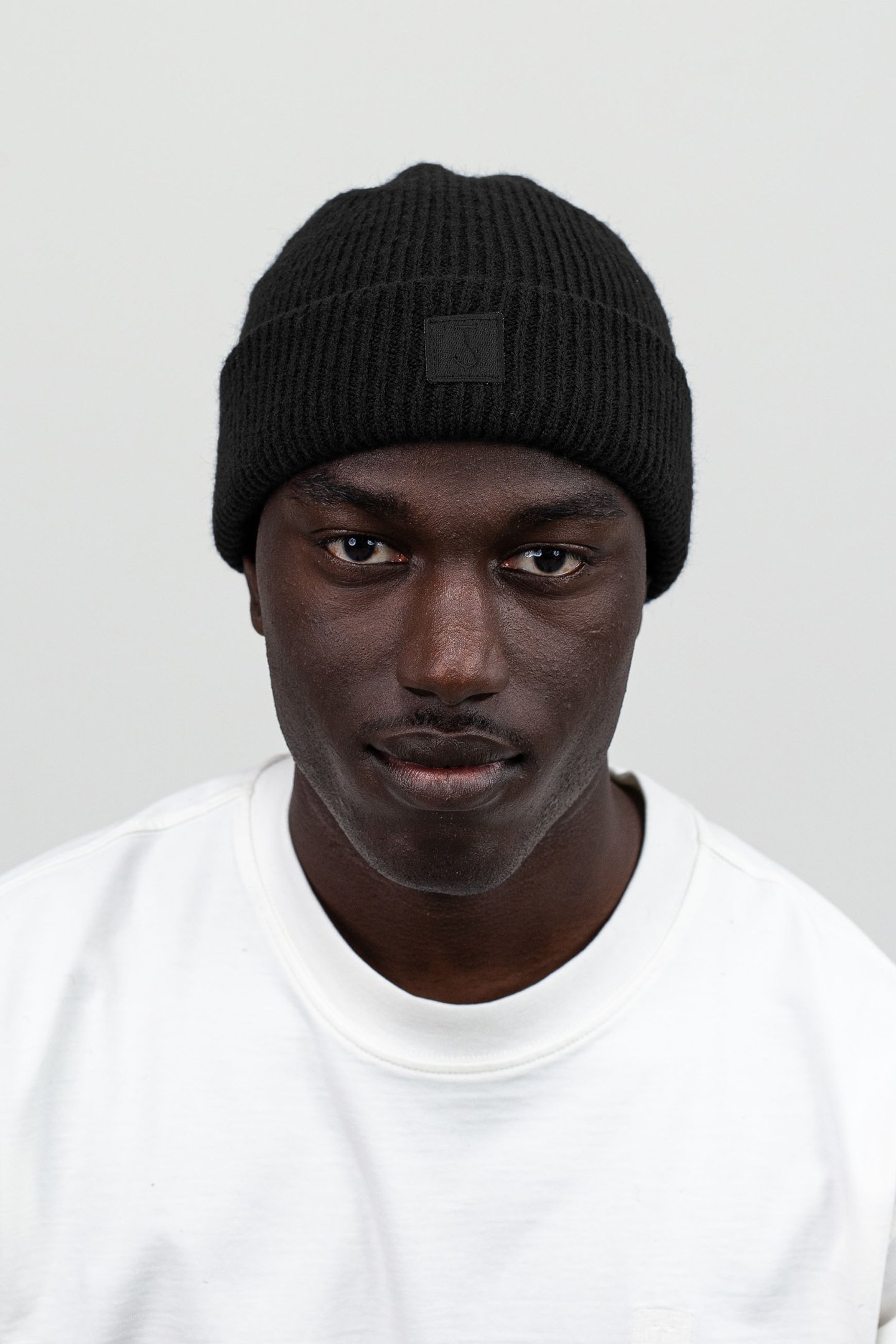 ARMY WOOL HOOK BEANIE OFF BLACK 2