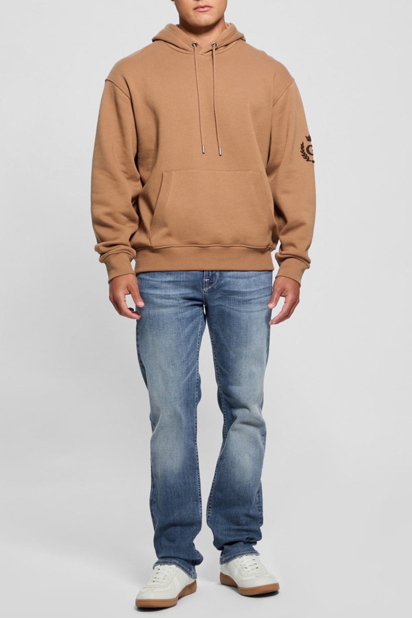 GUESS CHENILLE LOGO COCONUT LATTE 3