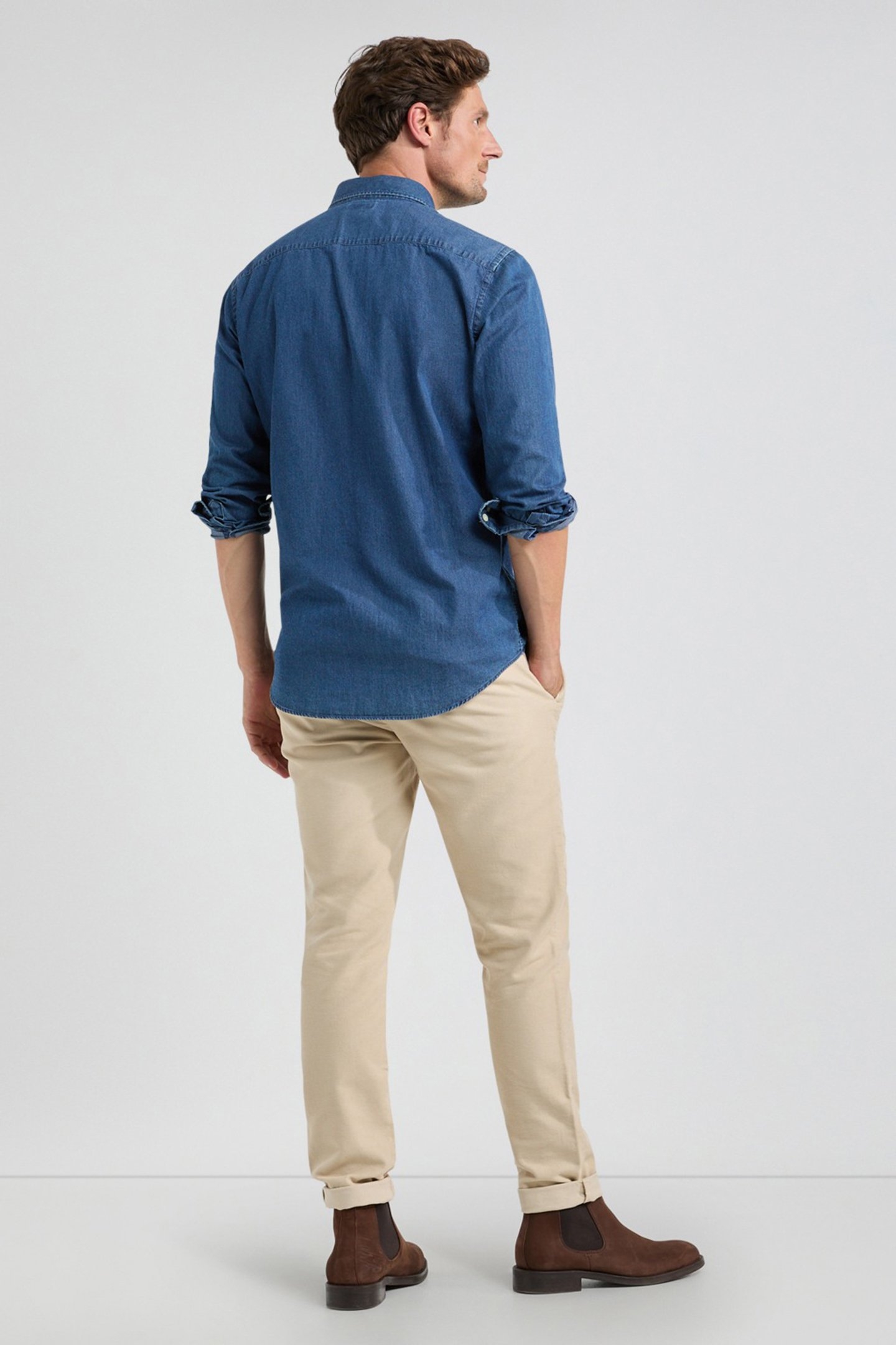 CHAMBRAY SHIRT MEDIUM BLUE 3