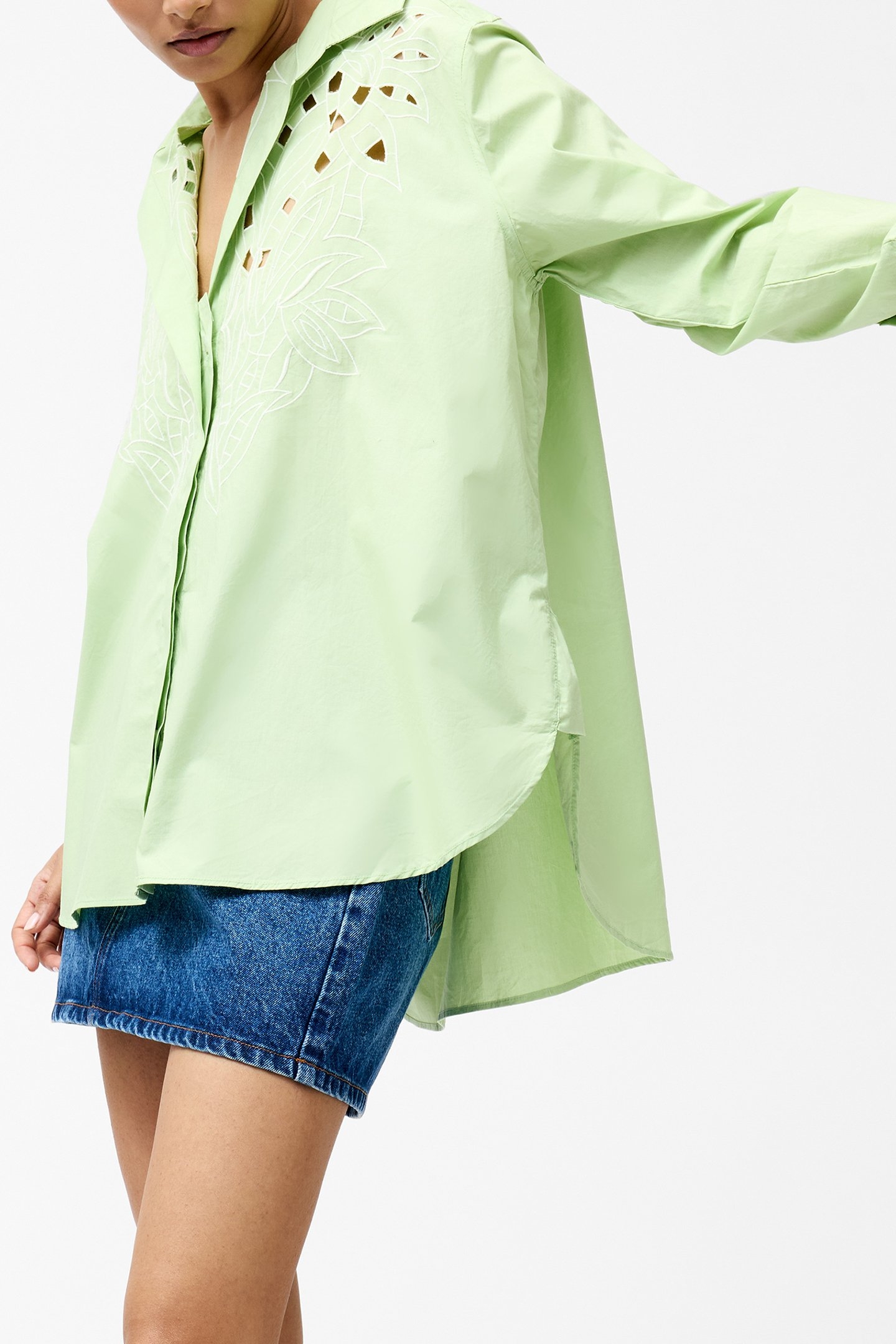 CAMBRIA COTTON LS BRODERIE SHI APPLE GREEN 4