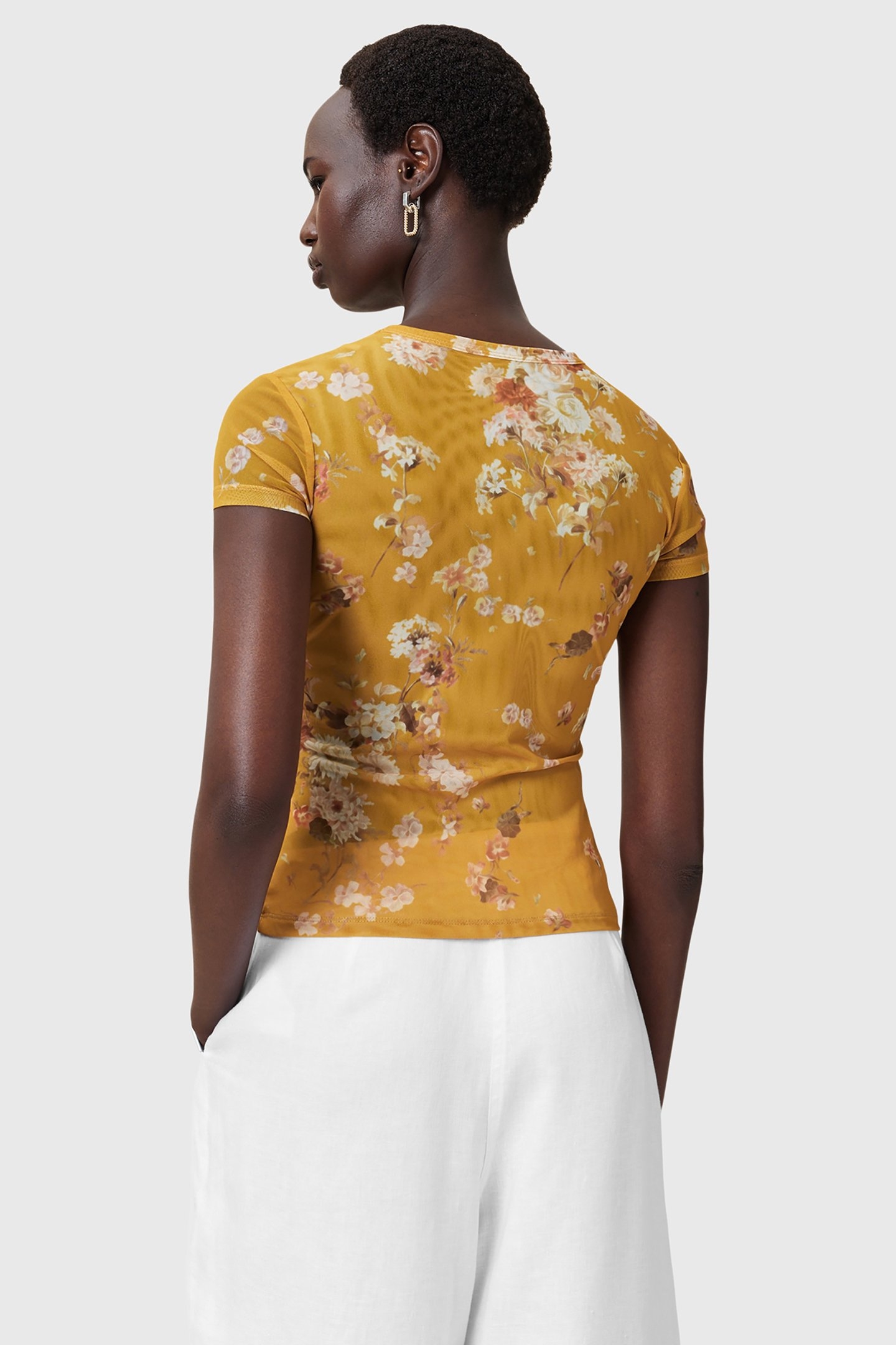 ELLIE MESH TEE ARMADA DEEP YELLOW 4