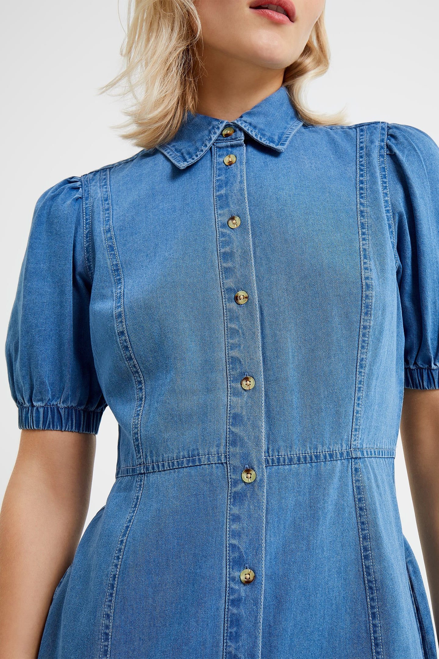 CHAMBRAY PUFF SLEEVE DRESS LIGHT INDIGO 5