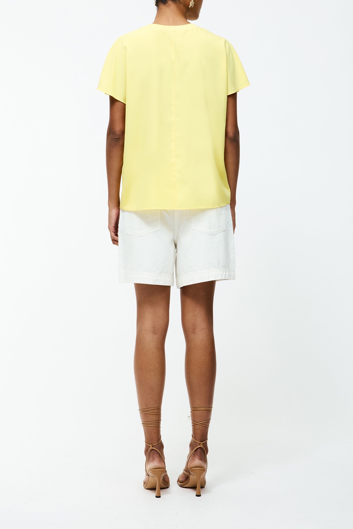 CAPRIANA CREPE CREW NK TOP BUTTER YELLOW 2