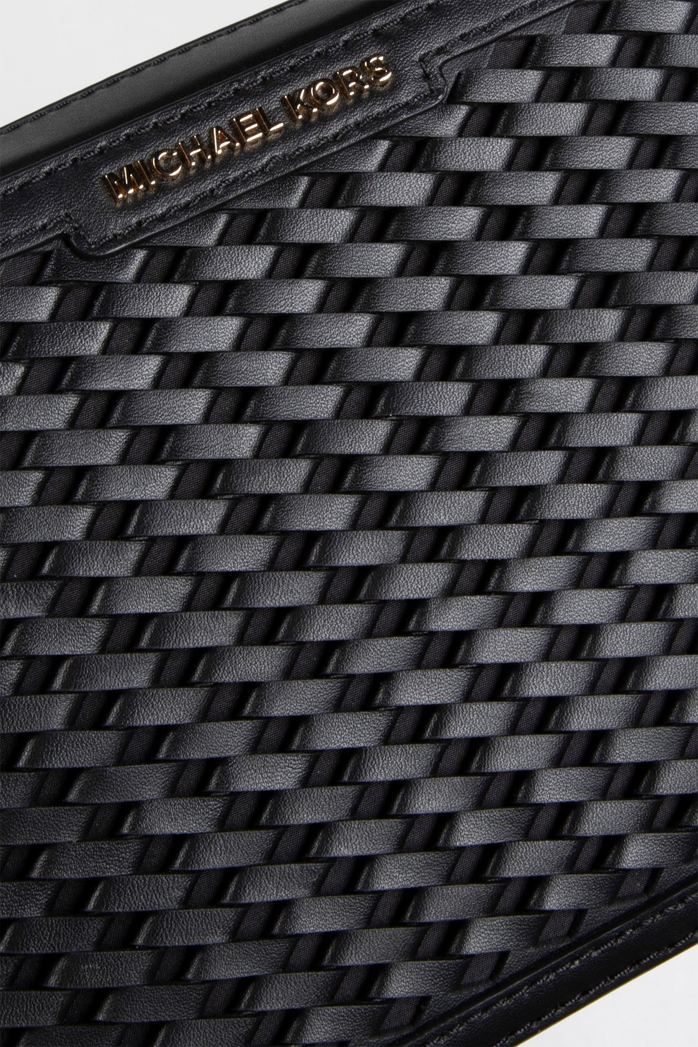 LEATHER CAMERA CROSS BODY BAG IN BLACK 5