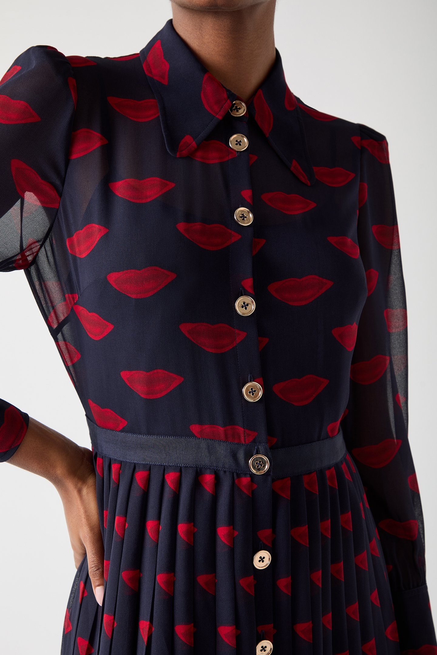 DR TALLIS LIPS DRESS NAVY/RED 5