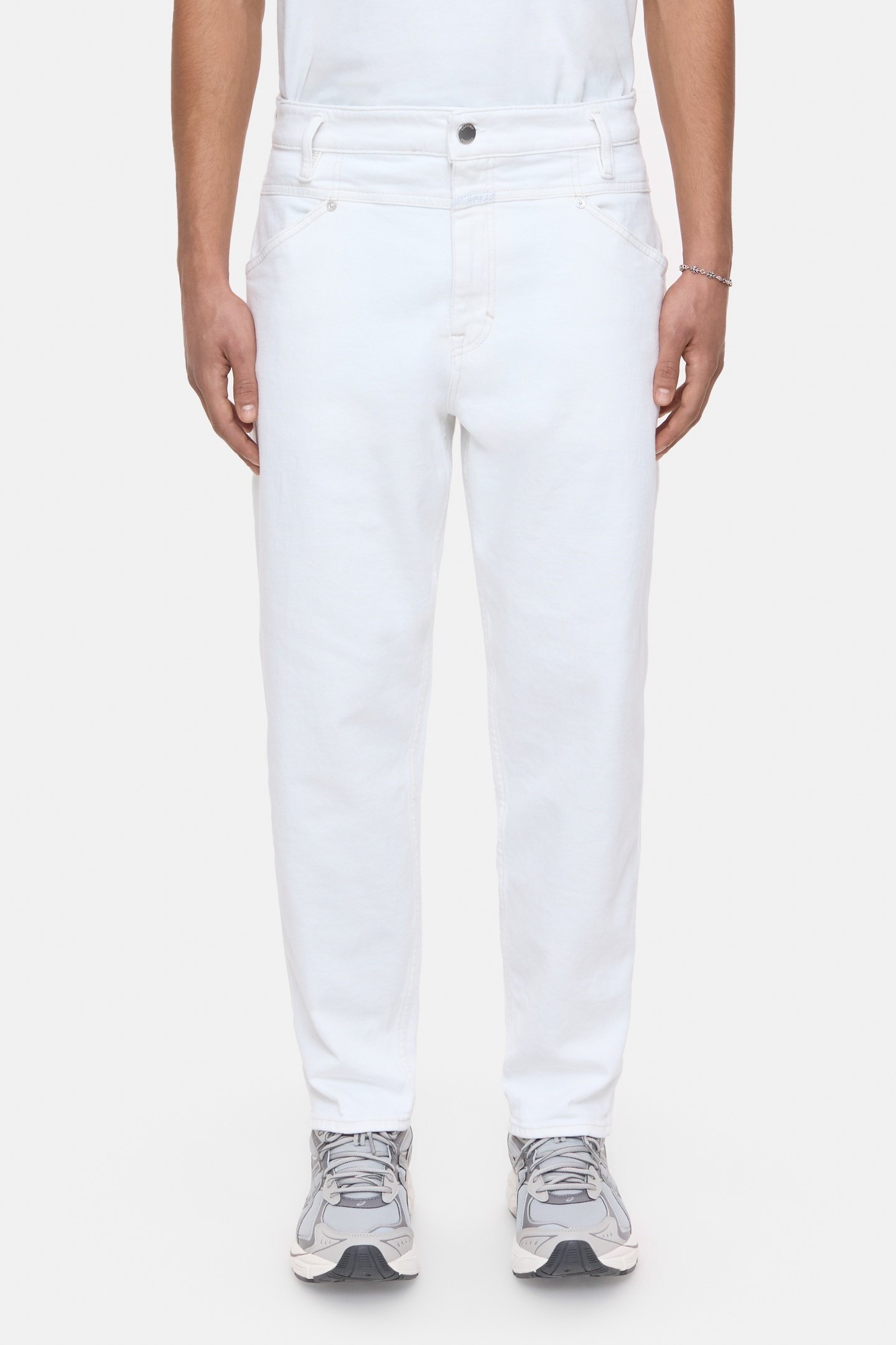X-LENT TAPERED JEANS IVORY 1