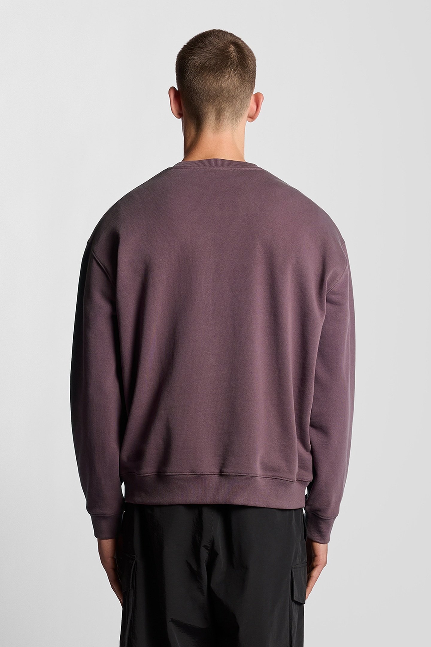 SCRIPT BRUSHBACK CREW NECK SWEATSHIRT DUSKY MAROON 3