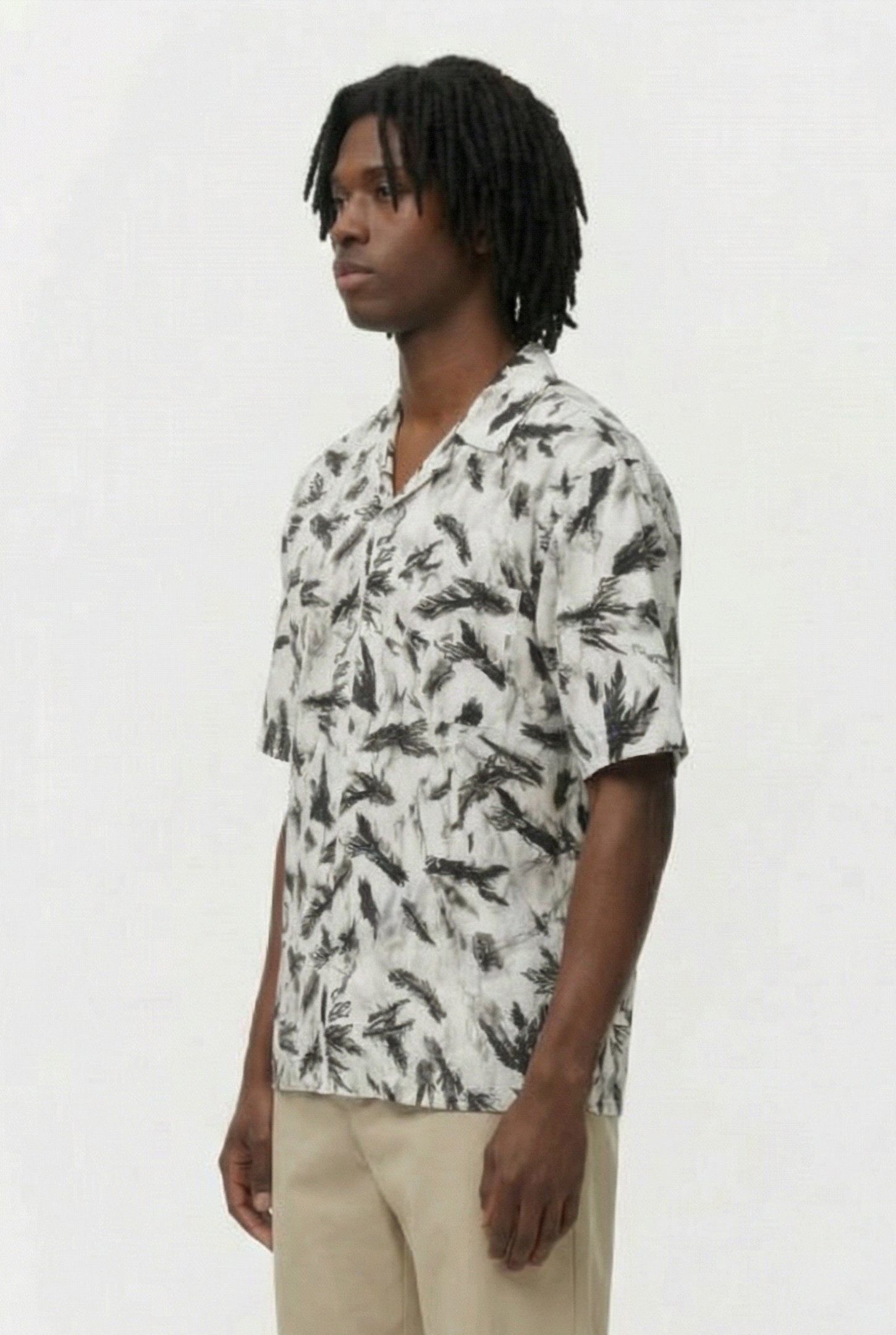 RONE WHITE FEATHER 3