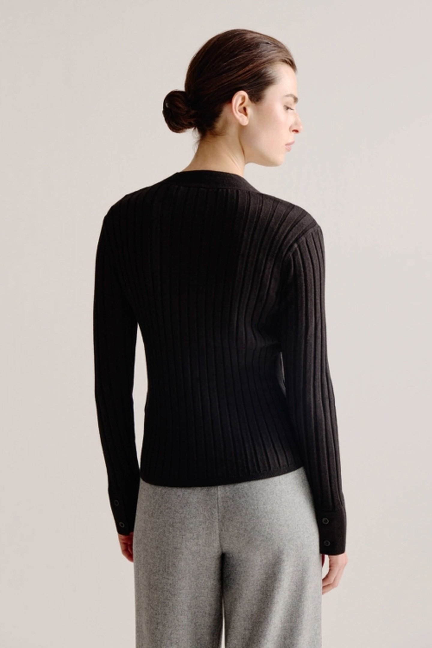 LIEVE CARDIGAN BLACK 3