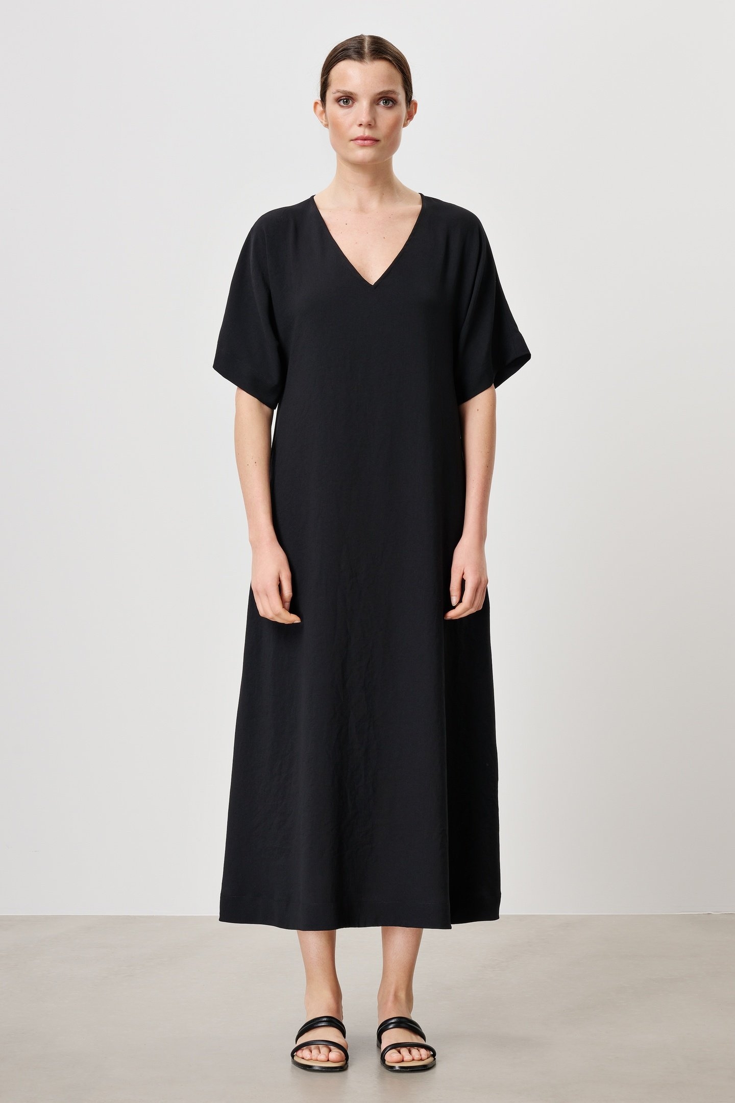 YOKO DRESS BLACK 3