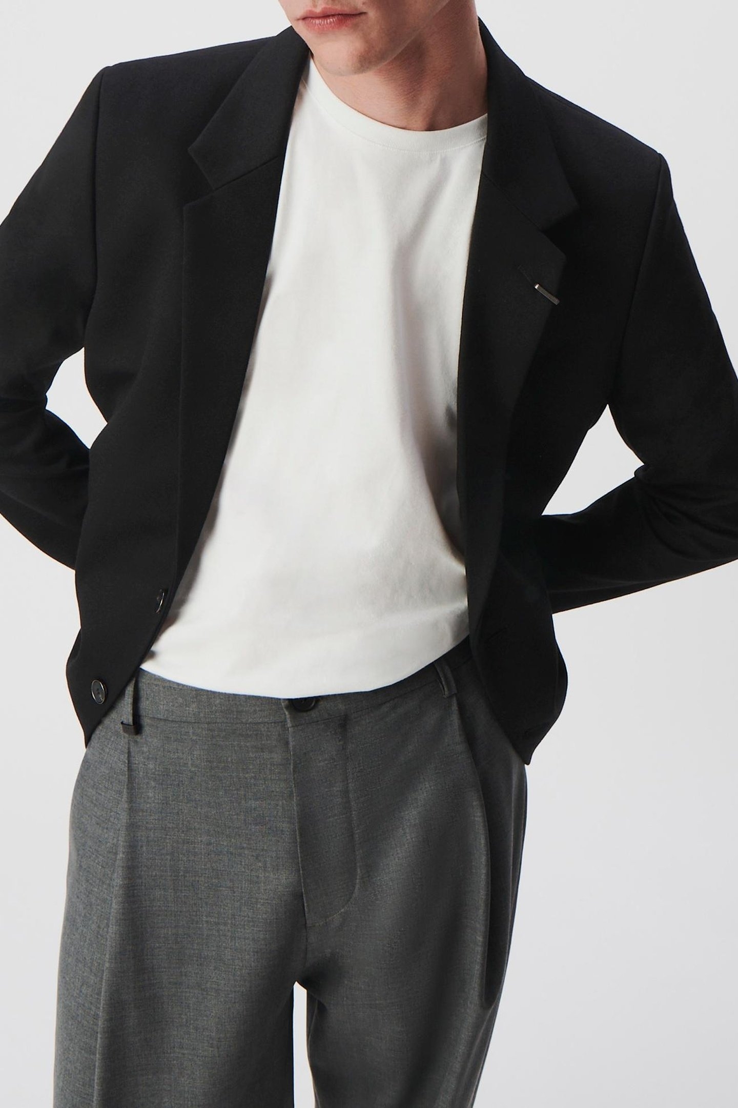 BLACK MILANO KNIT LOOSE SUIT JACKET 4