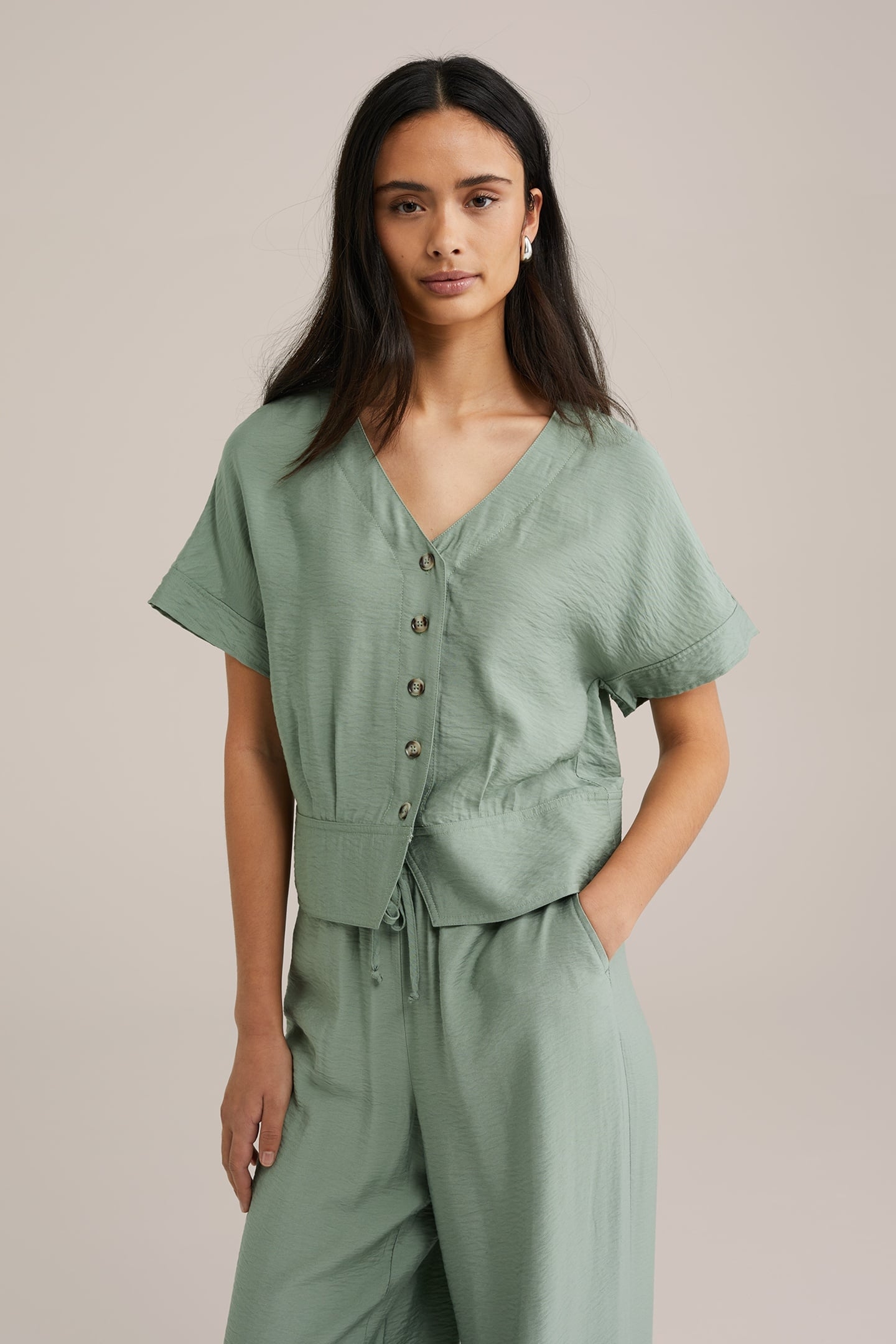 BLOUSE LIGHT GREEN 8