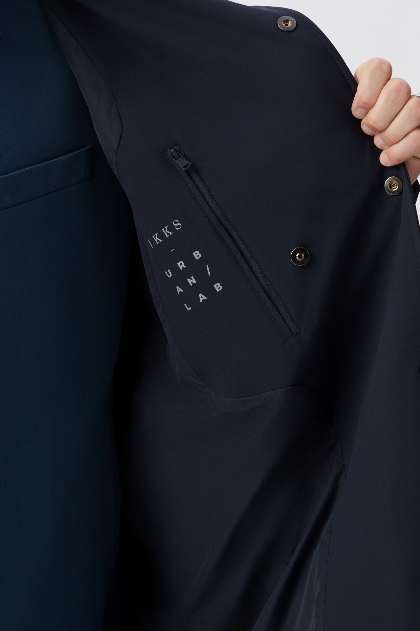 NAVY NYLON WATERPROOF TRENCH COAT 6