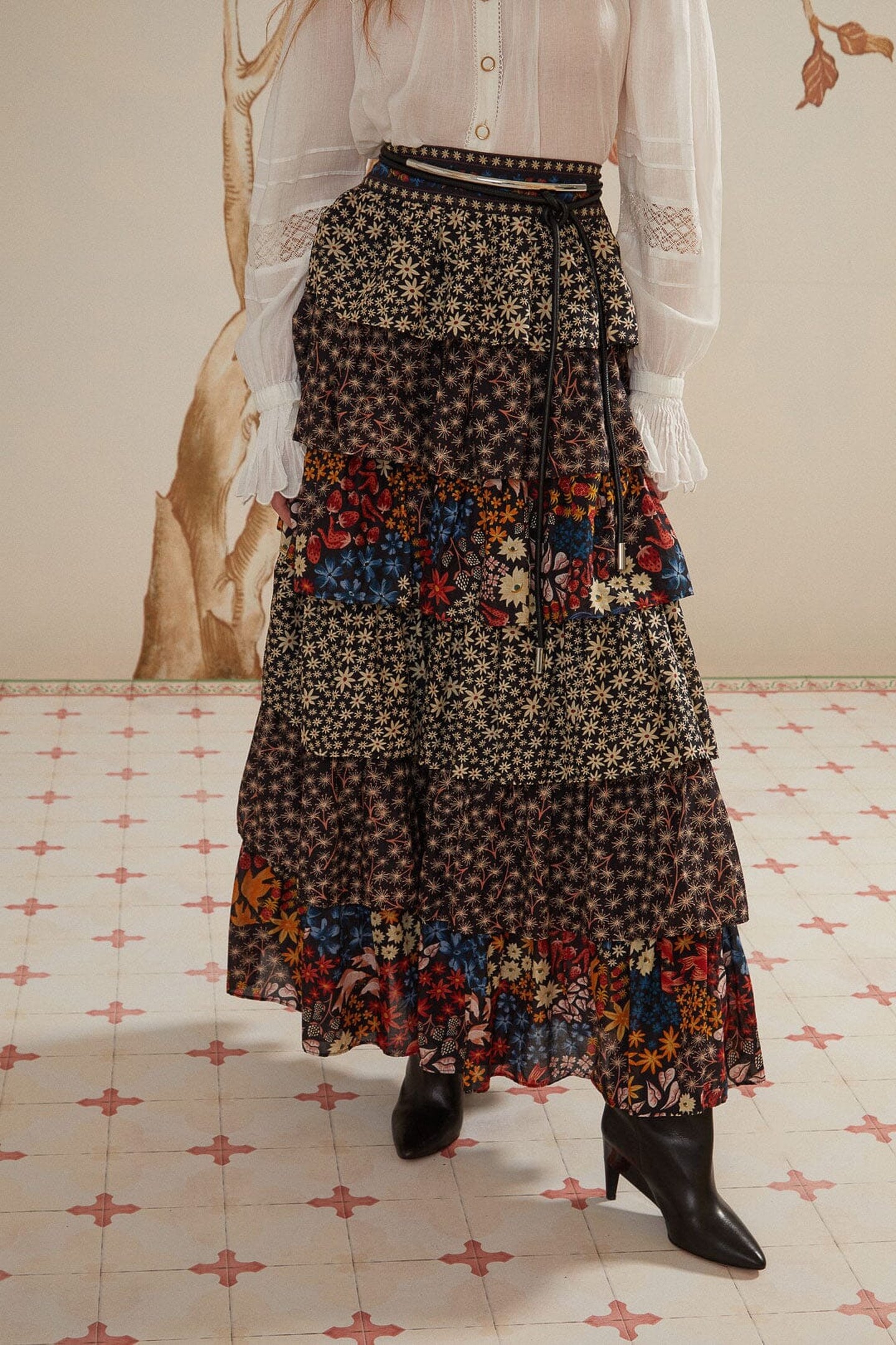 JUJUS GARDEN BLACK MIDI SKIRT 1