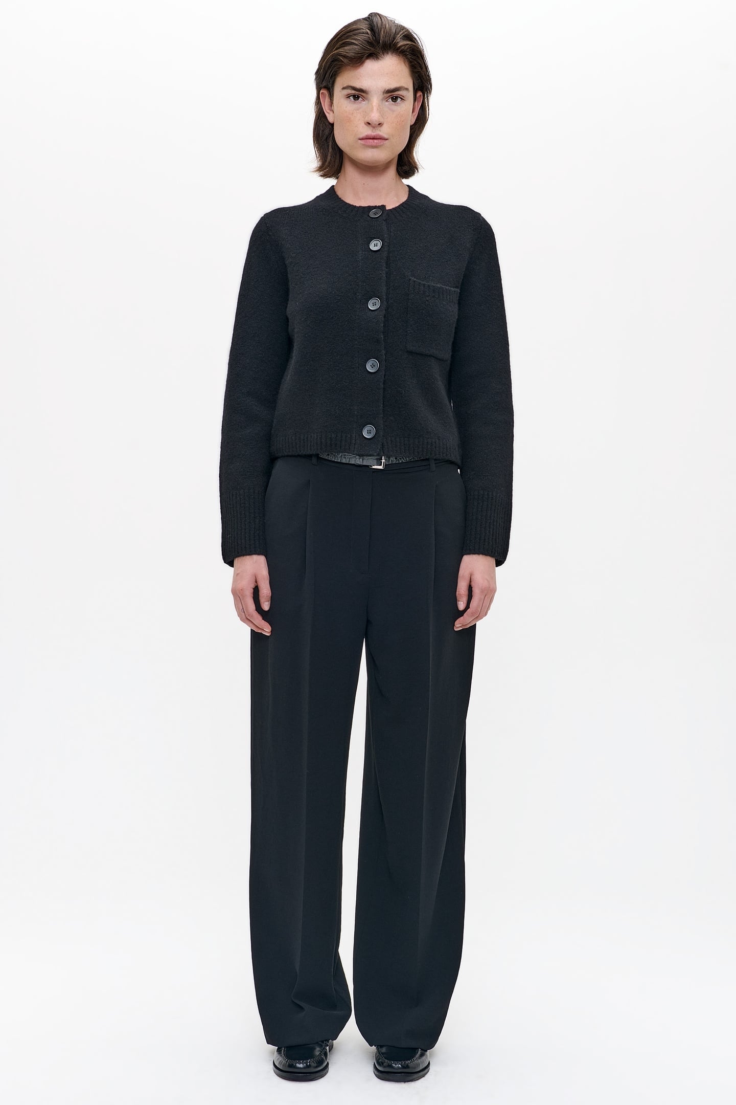 WOOL CROPPED CARDIGAN BLACK 3