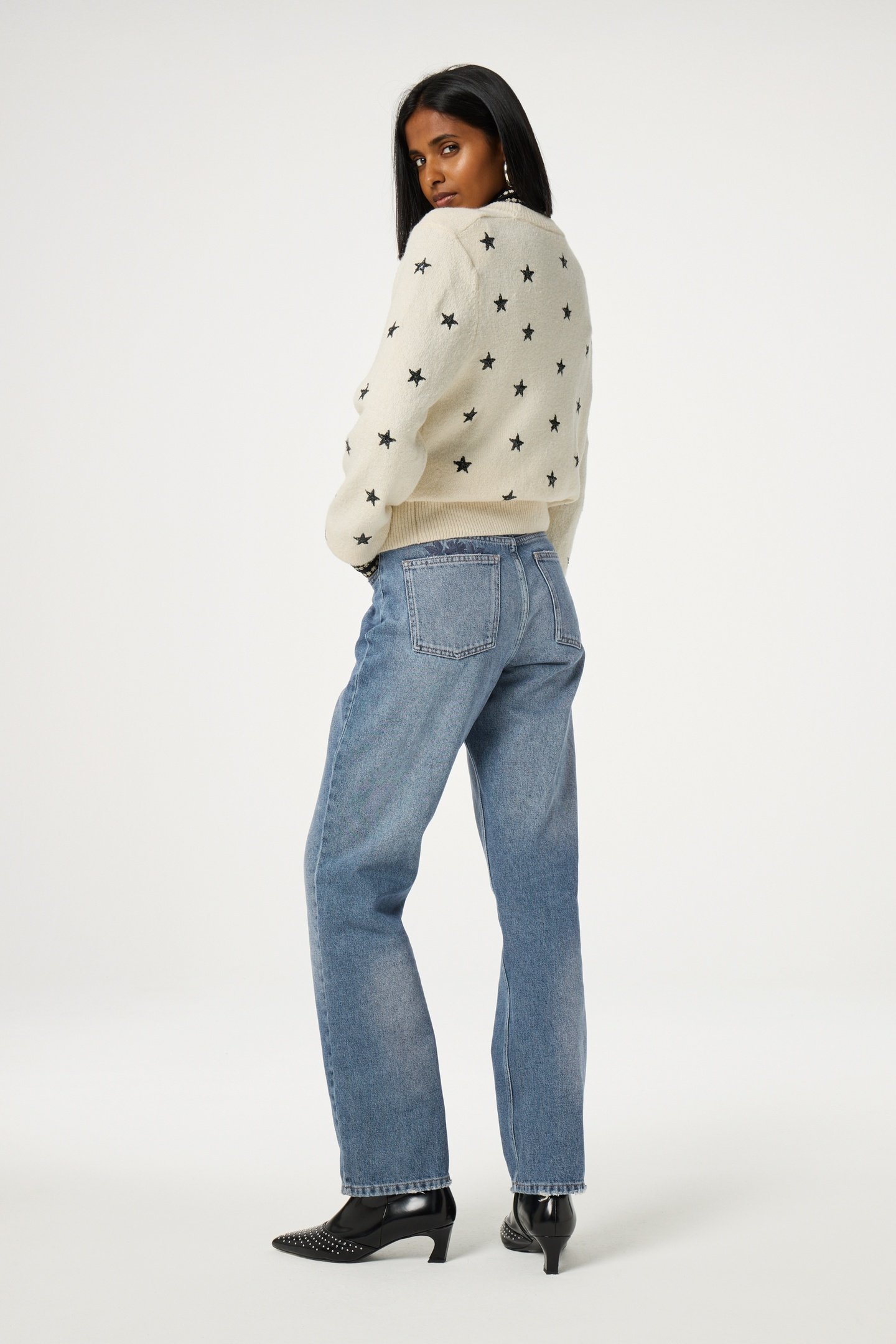 ROCKET PULLOVER COSY WHITE 3