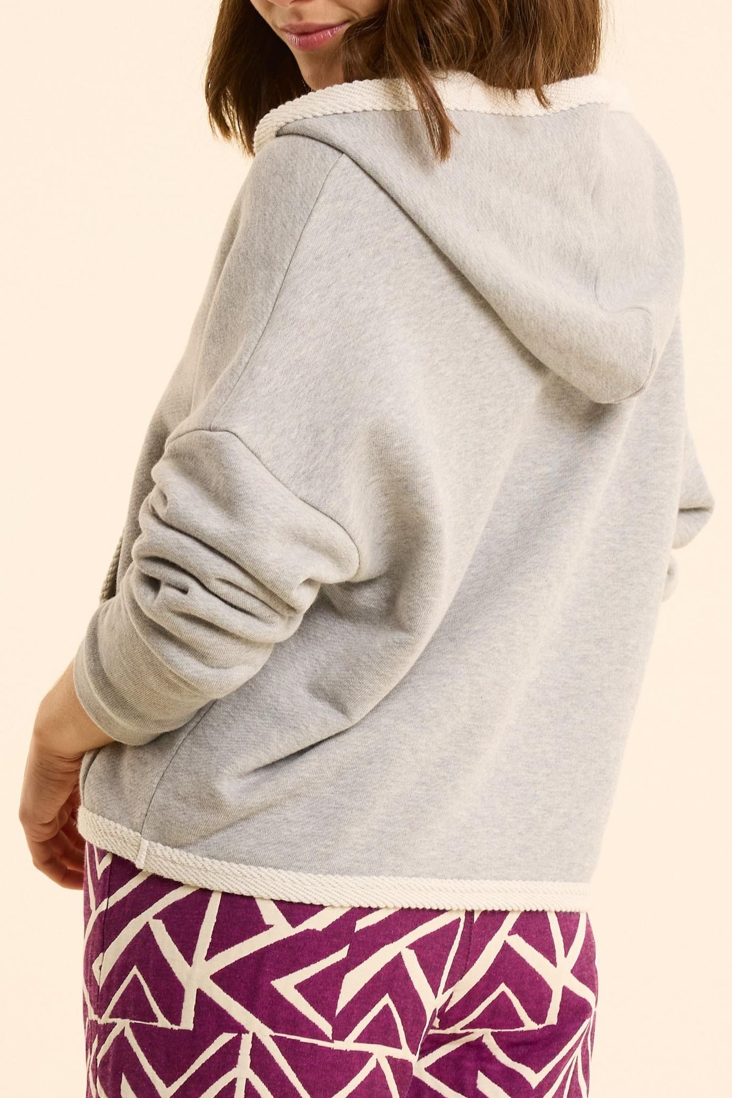 GREY HOODIE WITH WRAP-AROUND COLLAR HEATHER GREY 3