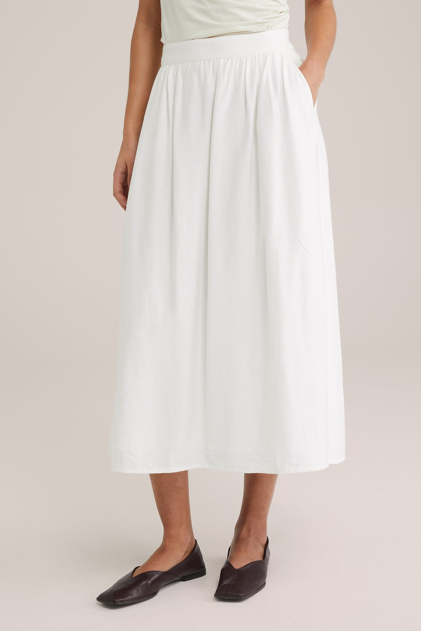 SKIRT MEDIUM LENGTH WHITE 1