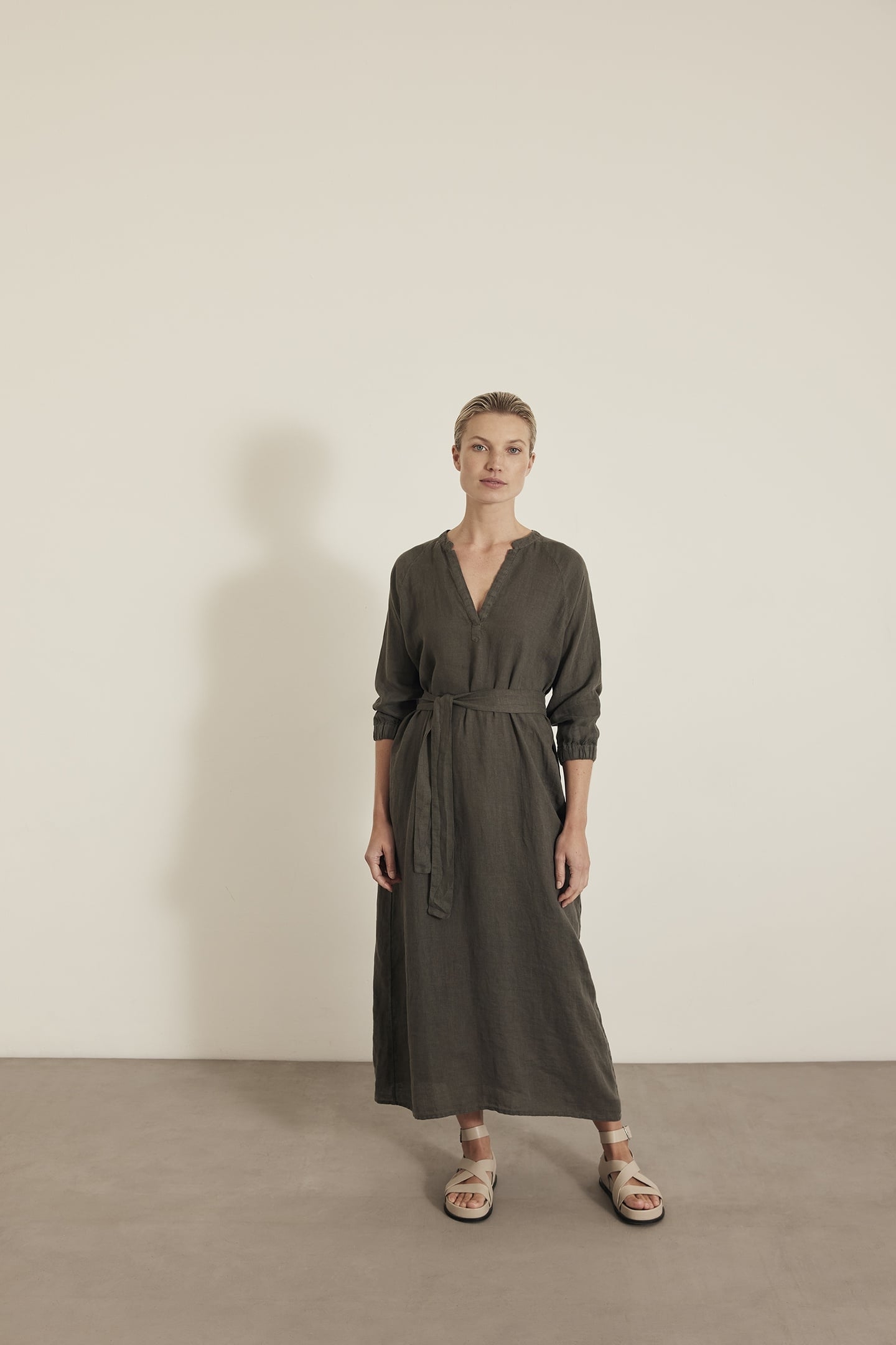 KIARA DRESS GRAPHITE 1