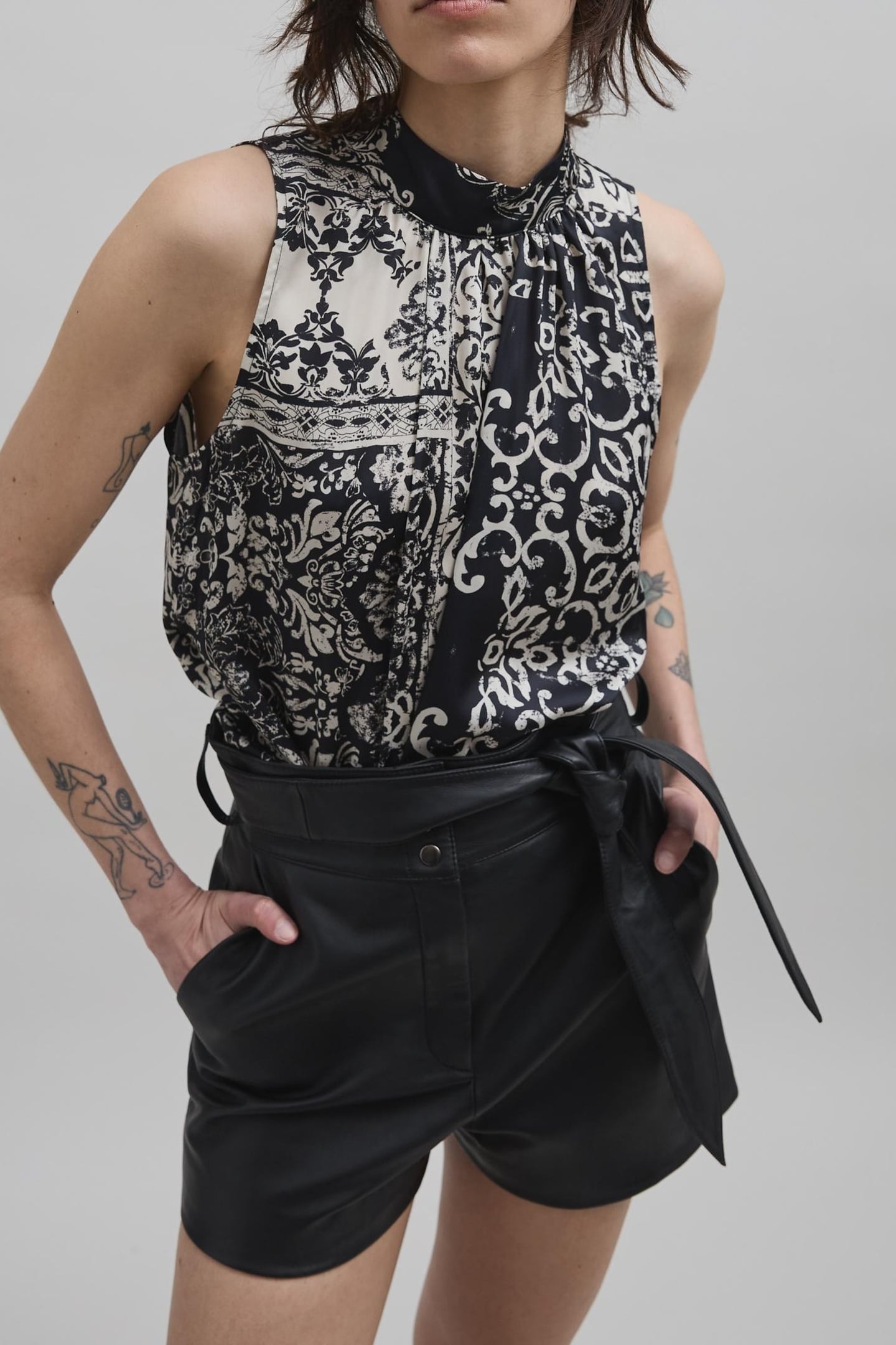 BLACK PATCHWORK PRINT SCARF HIGH NECK TOP 2