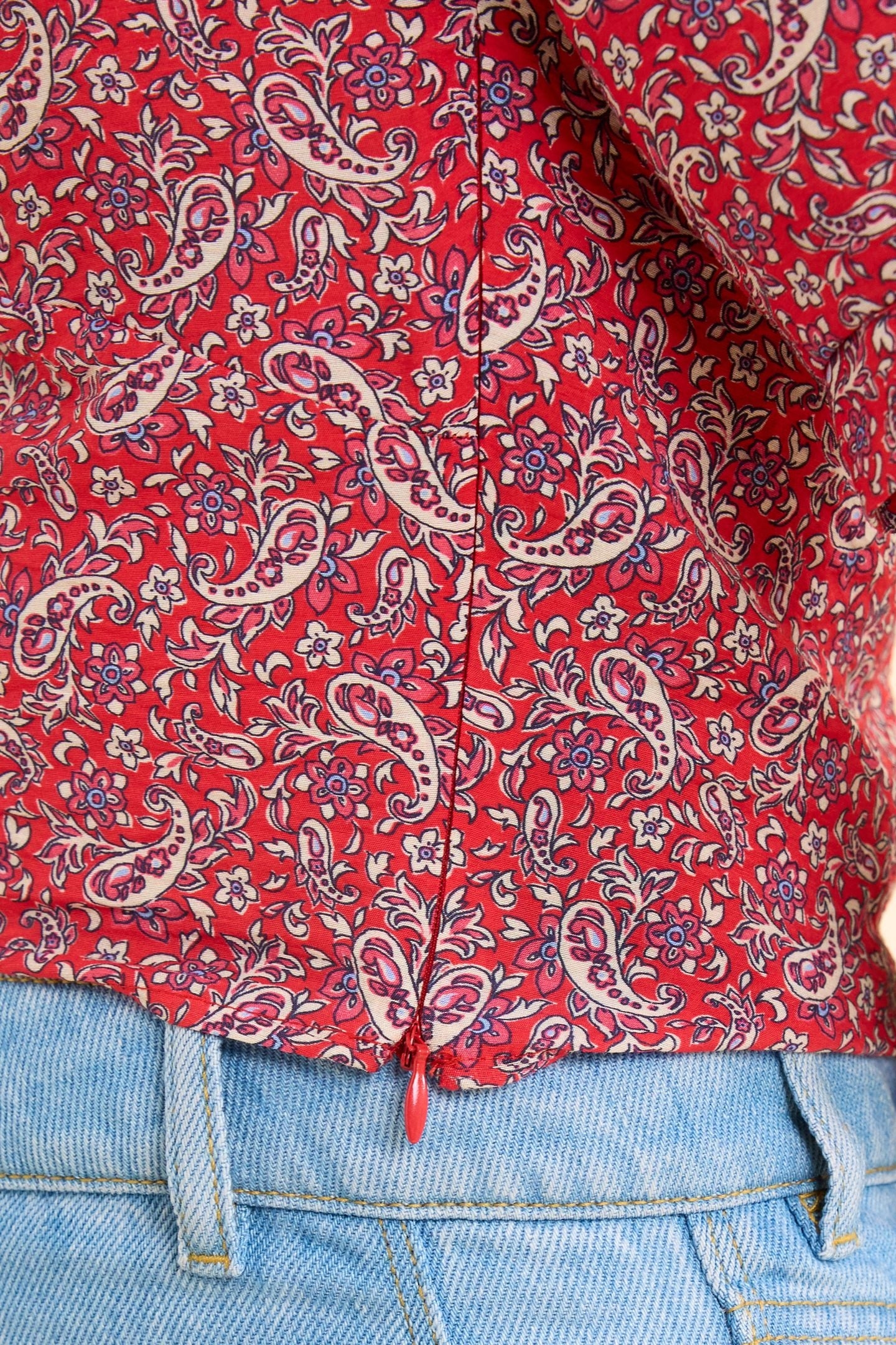 RED PAISLEY PRINT TOP CARMINE RED 8