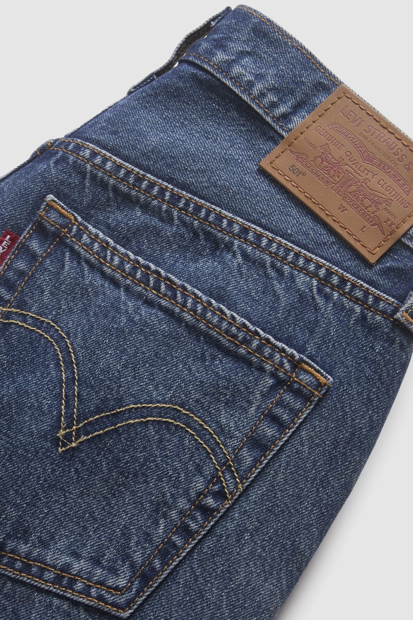 501 CROP LIGHTWEIGHT ENERGY REFRESH LTW 7