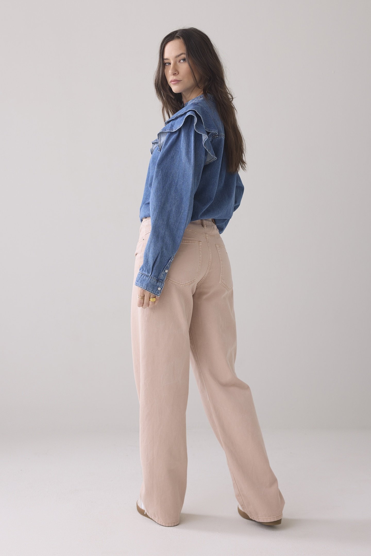 STRAIGHT FIT JEANS COLOURED DENIM ROSE SMOKE 2