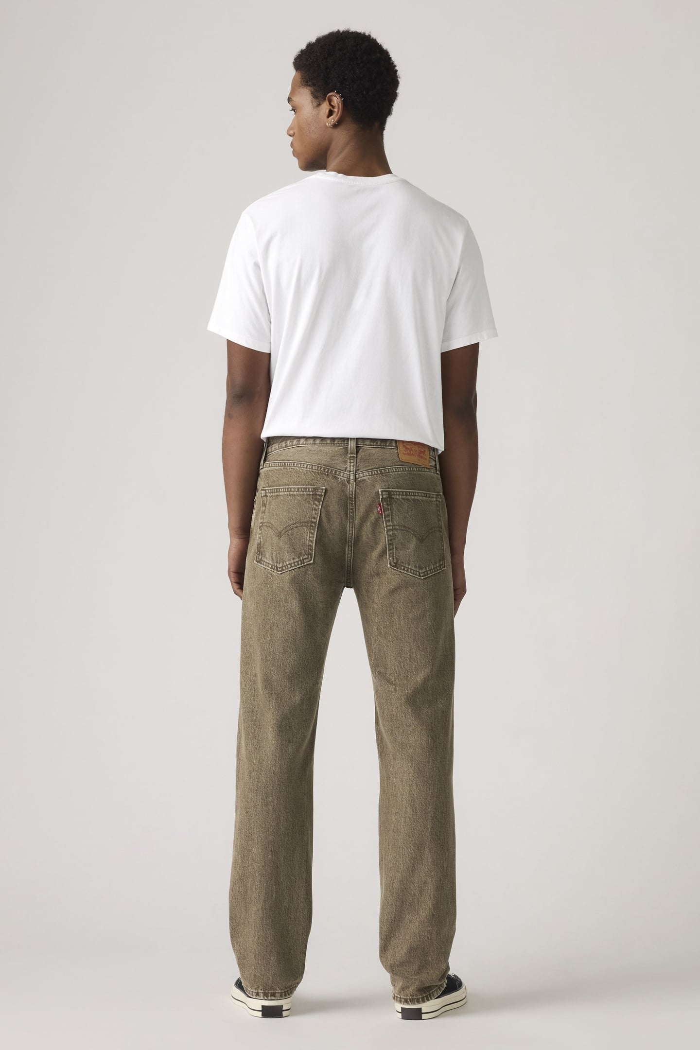 555 RELAXED STRAIGHT BEECH TREE 4