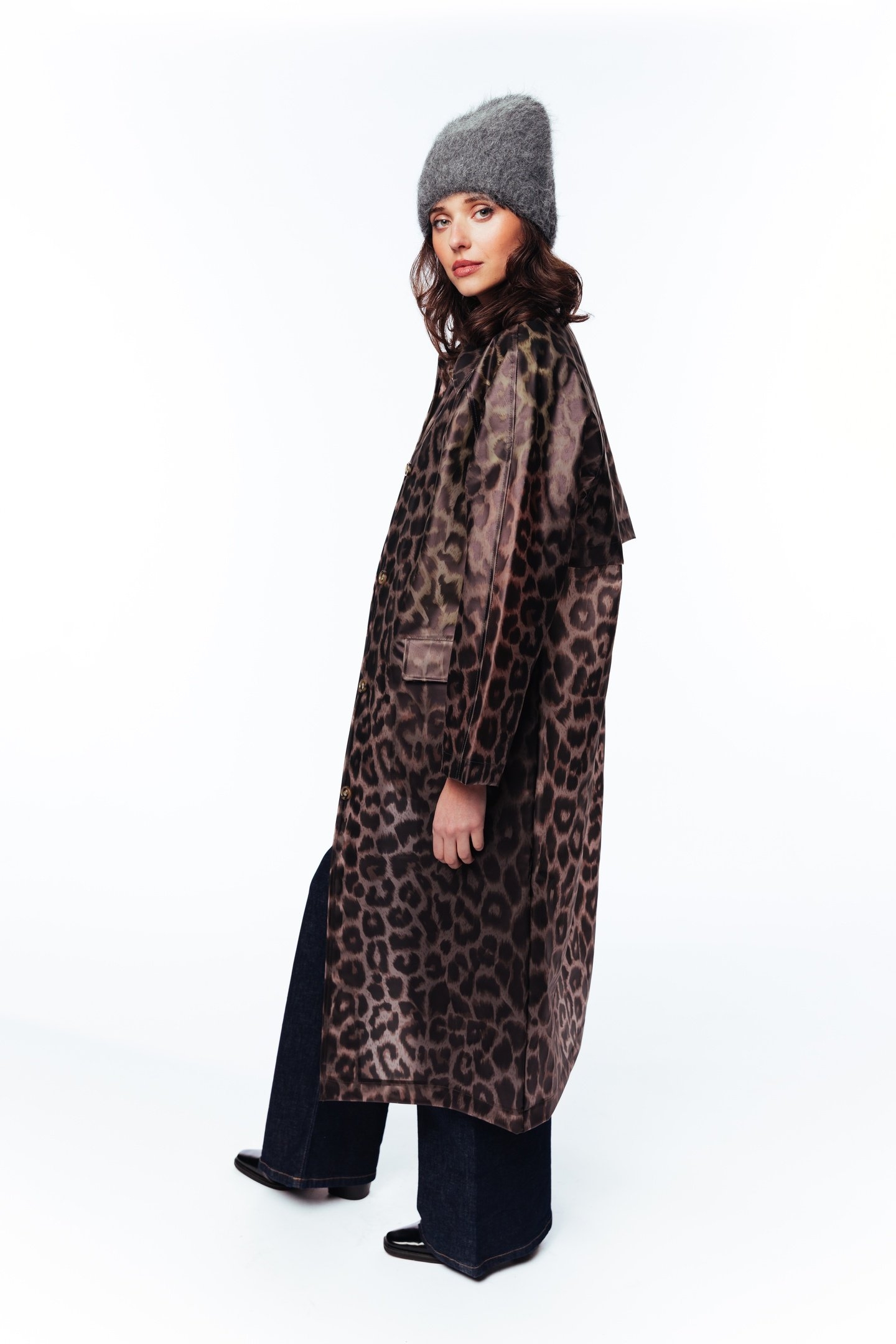 LEOPARD LONG RAINCOAT GREY MORN 5
