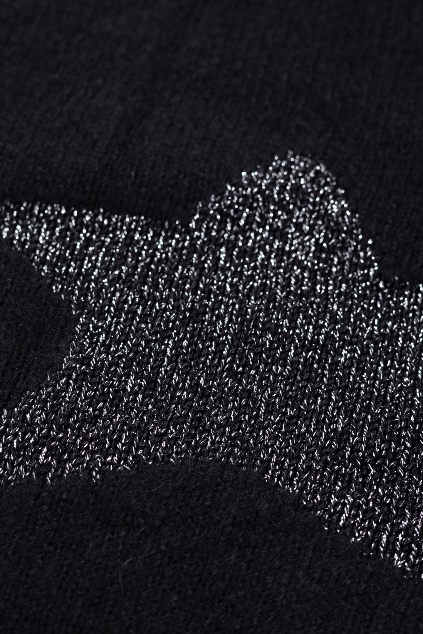 BLACK KNIT STAR SWEATER 3