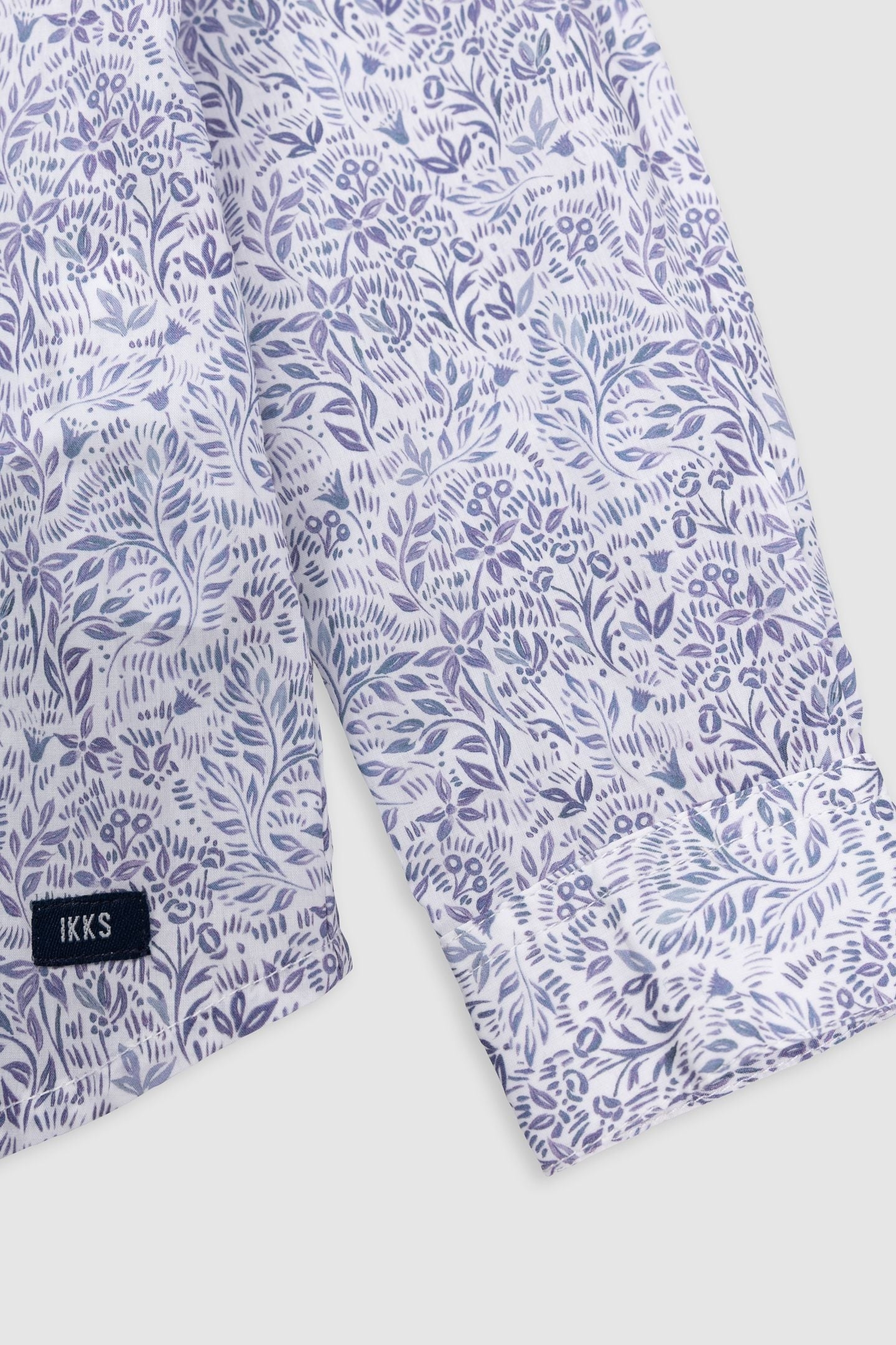 WHITE MINIMALIST FLORAL PRINTED SHIRT 4