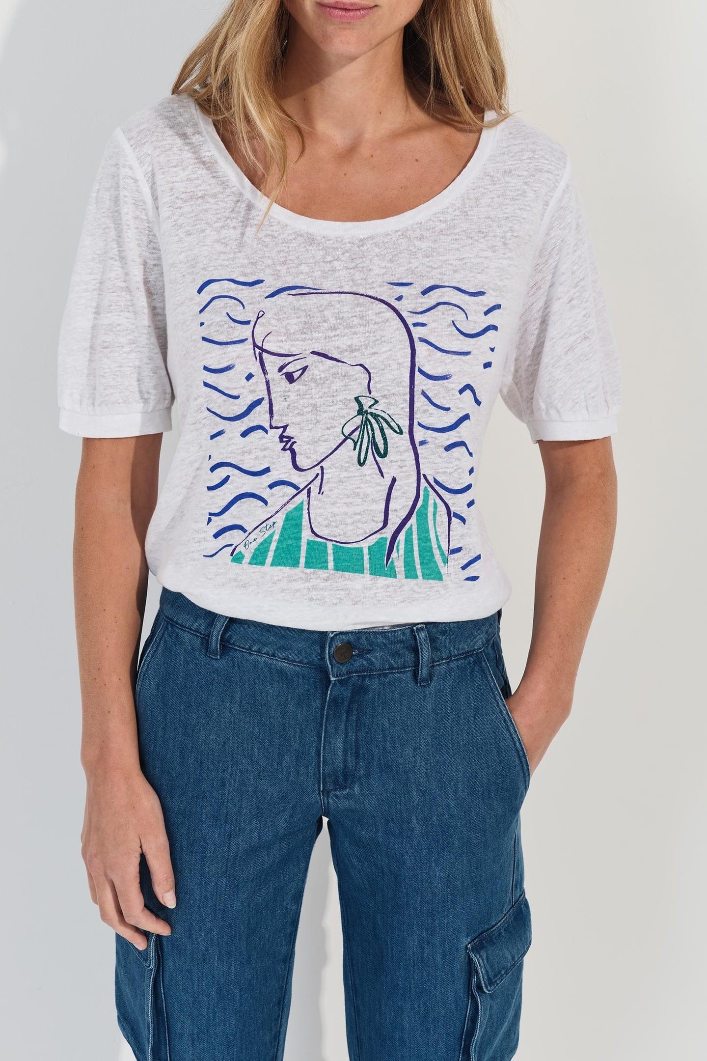 MALONE - WHITE LINEN KNIT T-SHIRT VISUAL PENCILED DANCER 1