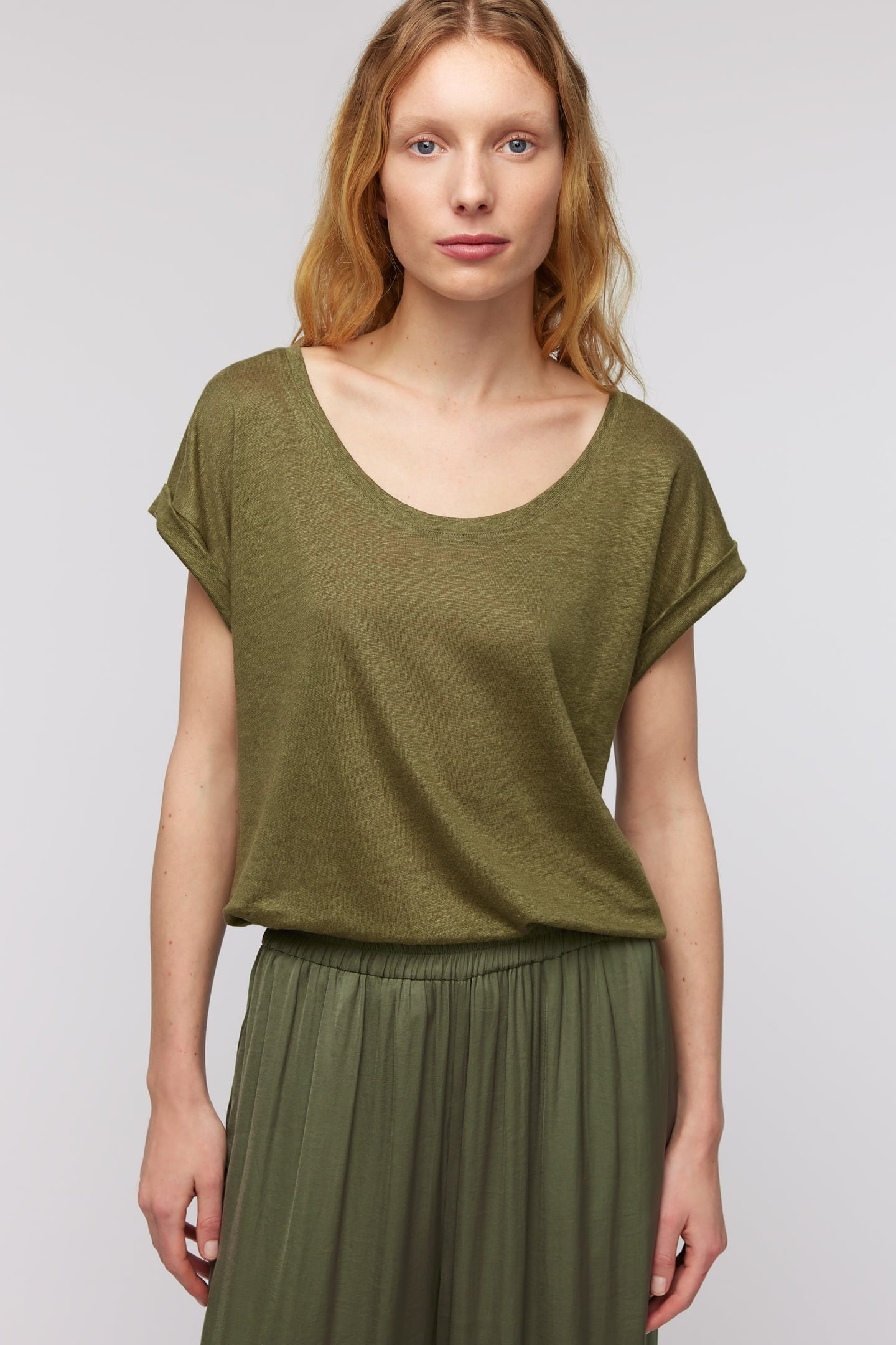 ELIANE T SHIRT OLIVE 2