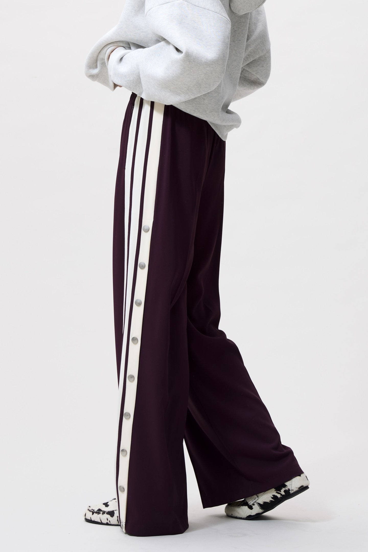 SIDE BUTTON TRACKSUIT TROUSERS WINETASTING 3